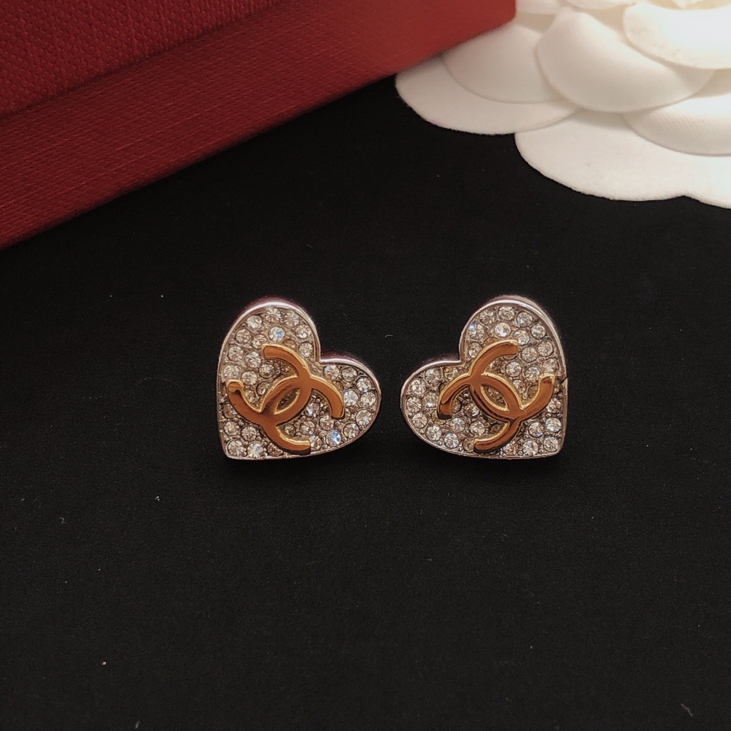 Chanel Haute Joaillerie Fine Jewelry Earrings Necklace Ring Ref 3