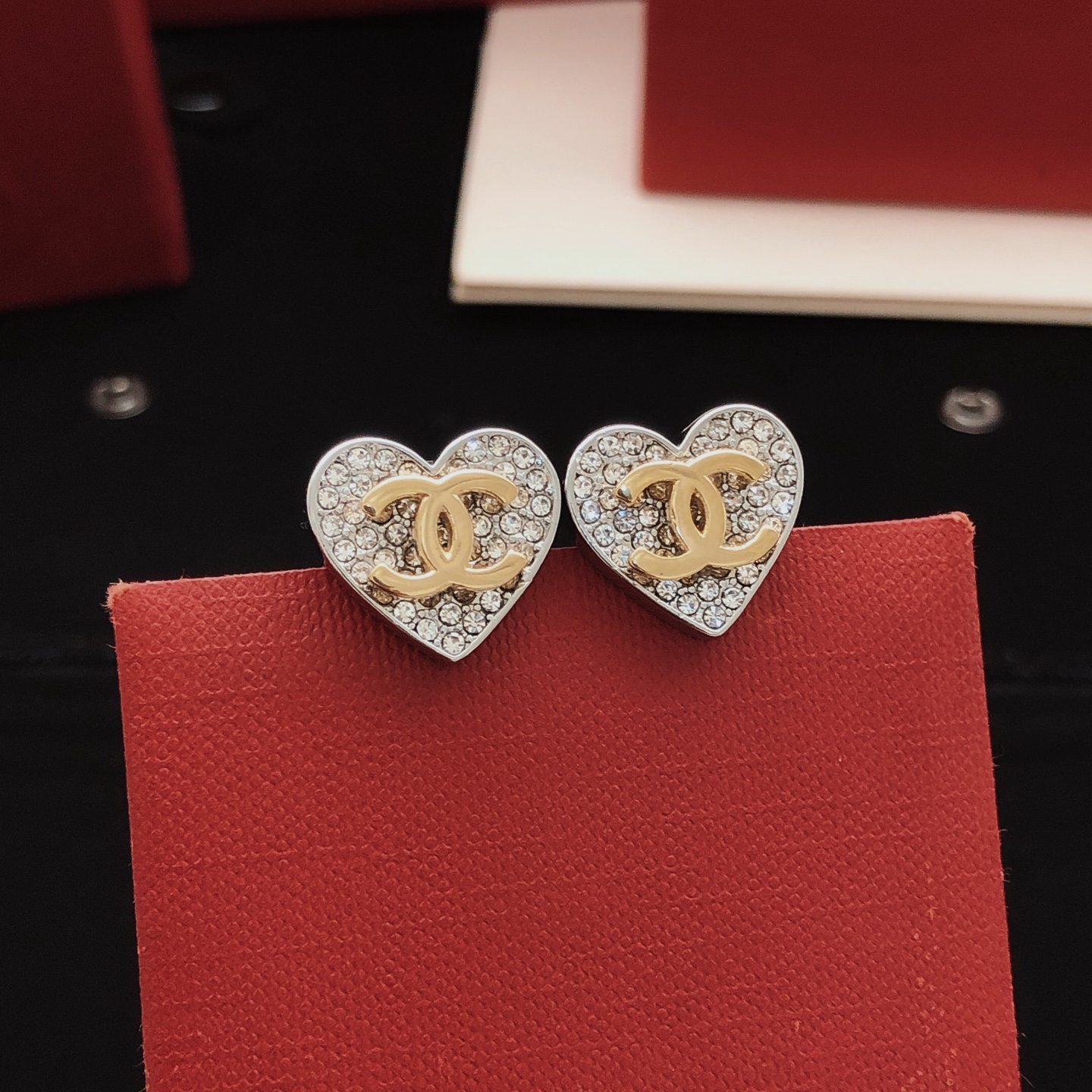 Chanel Haute Joaillerie Fine Jewelry Earrings Necklace Ring Ref 7