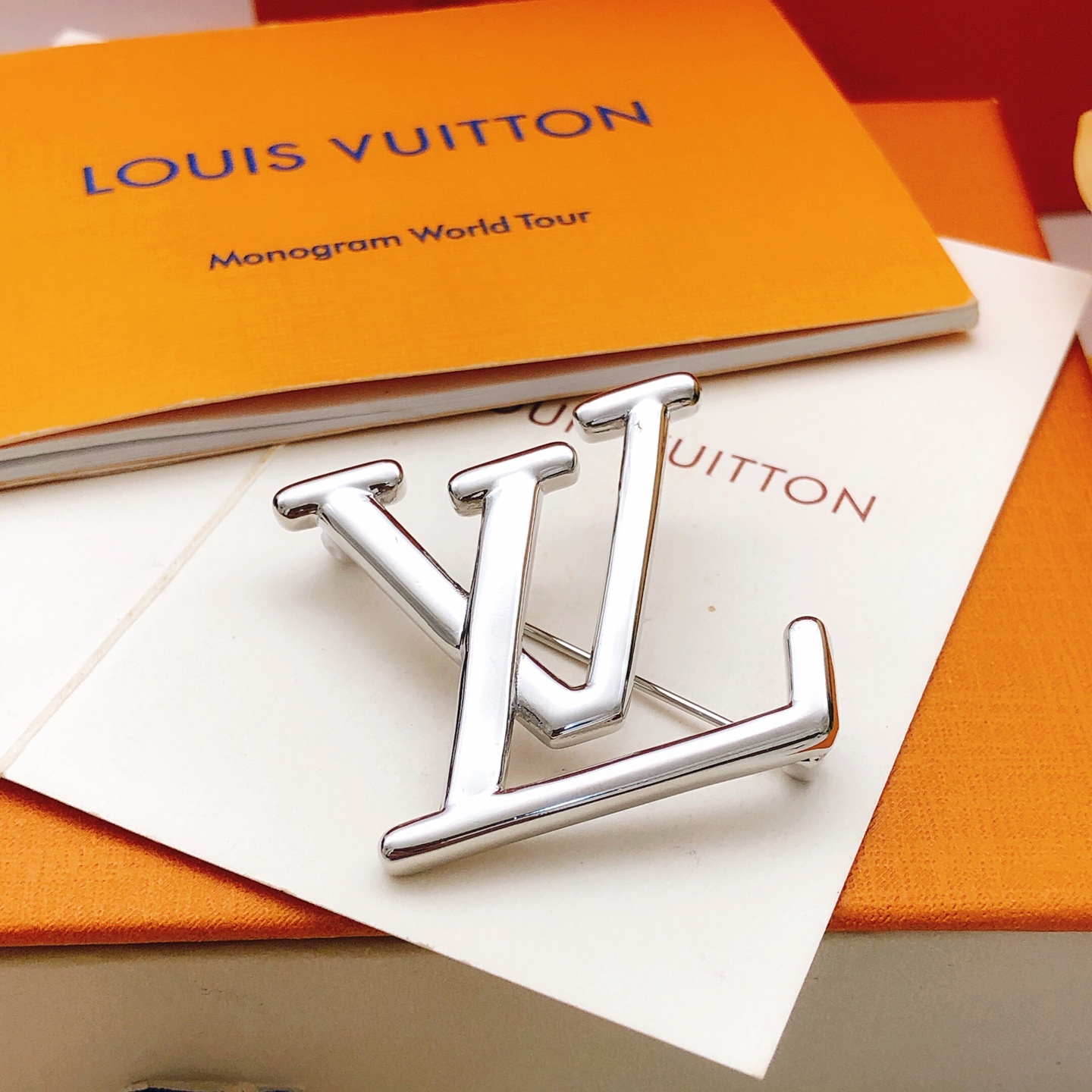 Louis Vuitton Lv*最新款