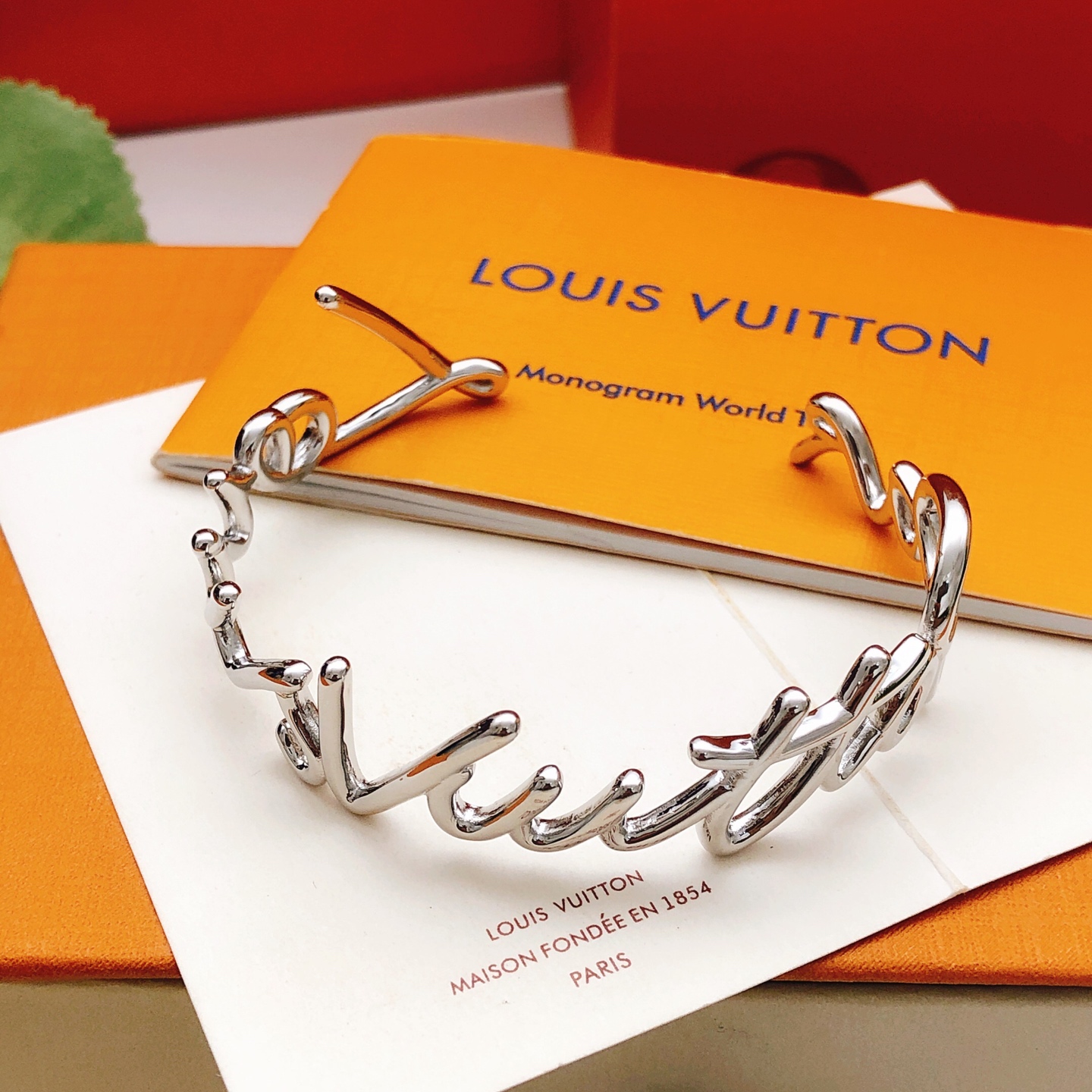 Louis Vuitton Lv*最新款