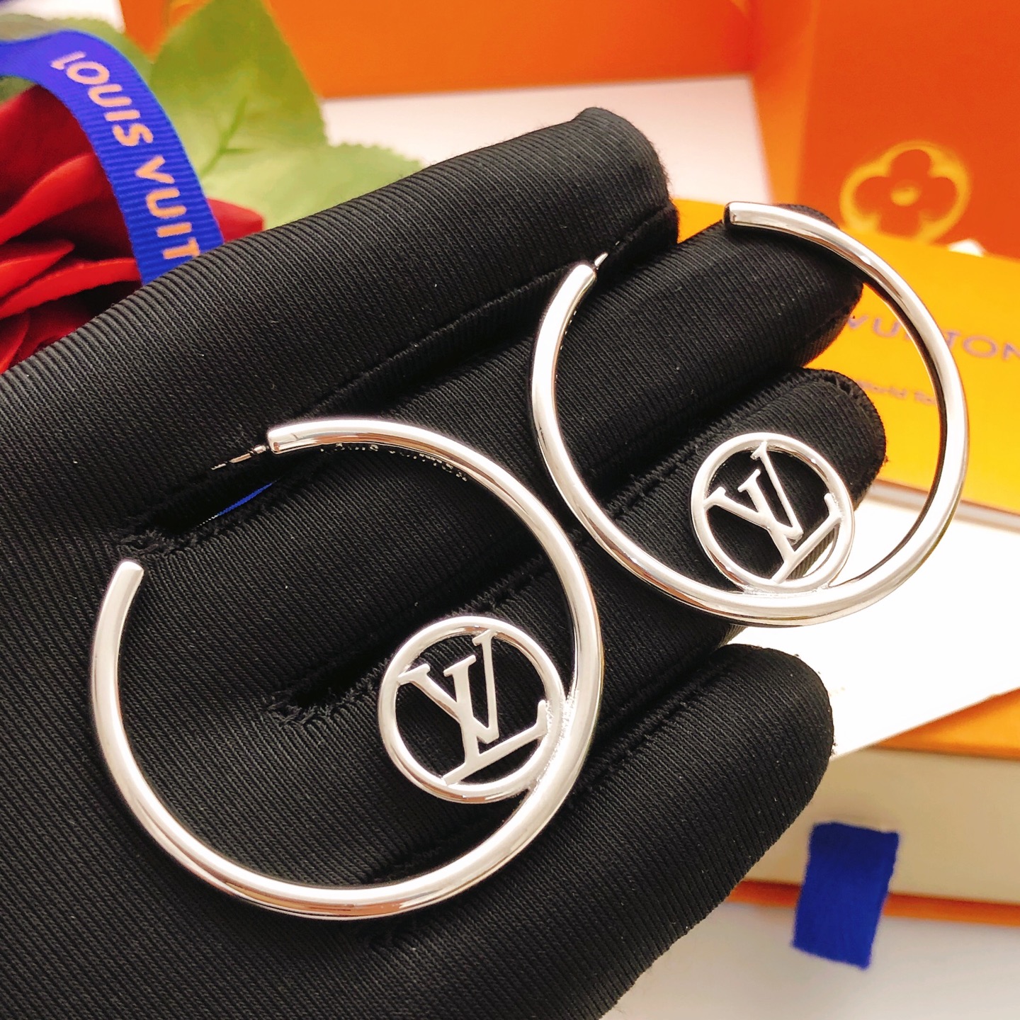 Louis Vuitton Lv*最新款