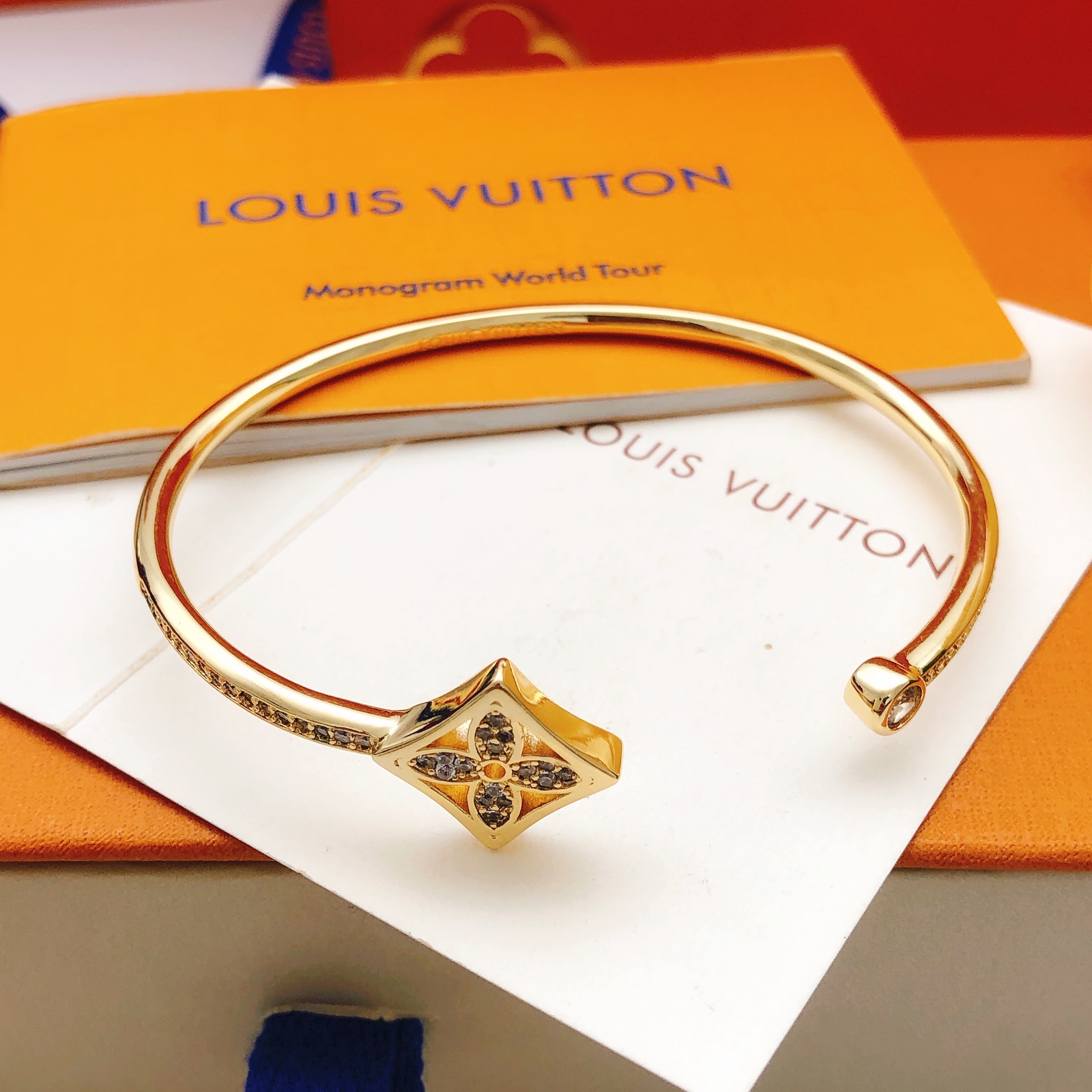 路易威登 Louis Vuitton 传世高定珠宝耳环项链戒指首饰 #D3012AF9 4
