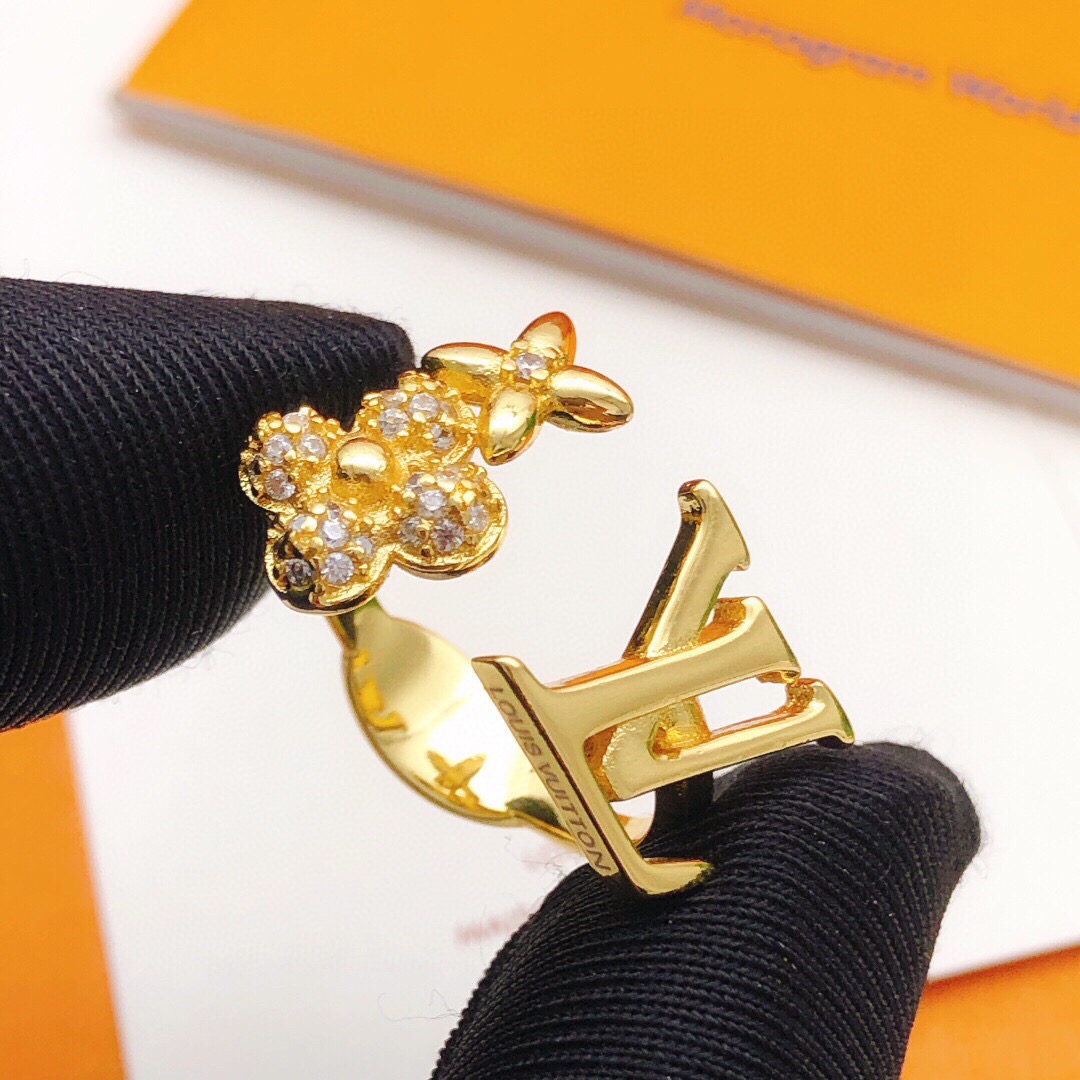 Louis Vuitton Haute Joaillerie Fine Jewelry Earrings Necklace Ring Ref 6