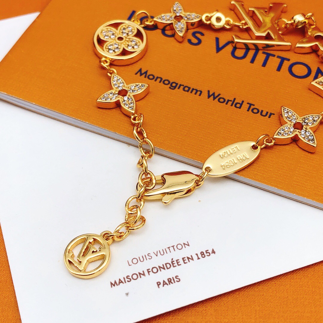 Louis Vuitton Haute Joaillerie Fine Jewelry Earrings Necklace Ring Ref 3