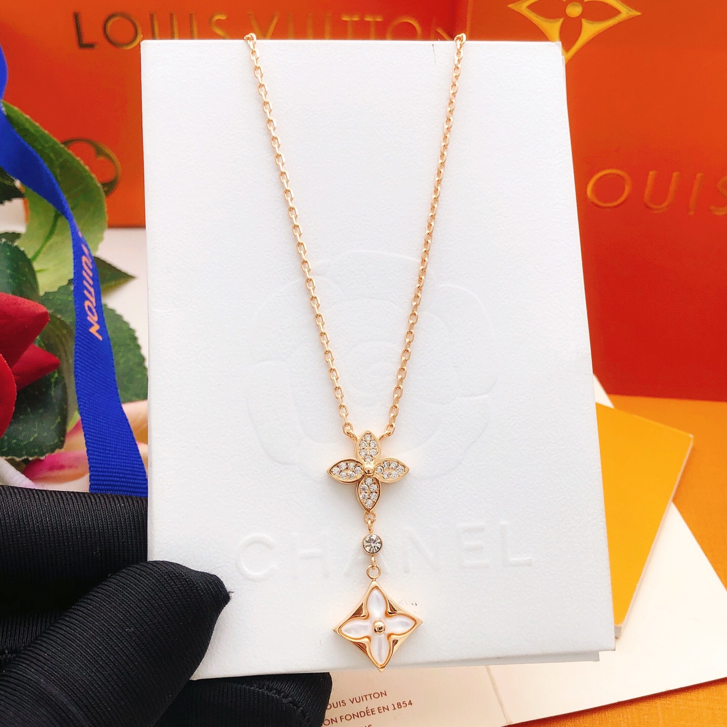 Louis Vuitton Haute Joaillerie Fine Jewelry Earrings Necklace Ring 5