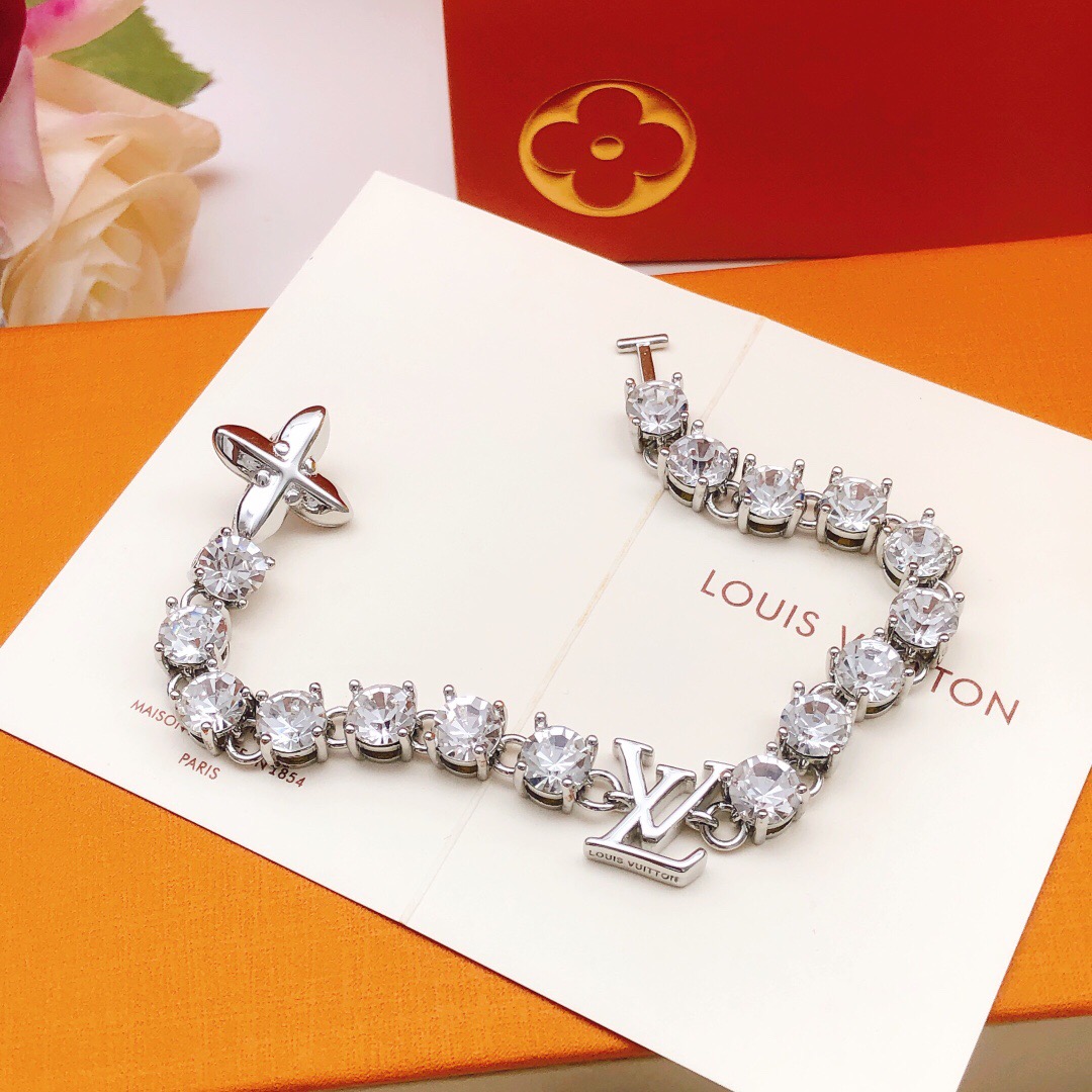 Louis Vuitton Jewelry No.LSL0060