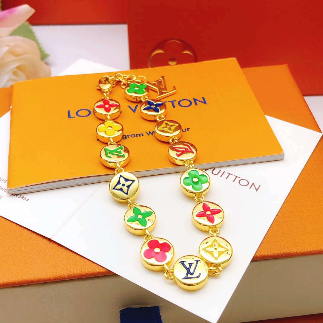Louis Vuitton Haute Joaillerie Fine Jewelry Earrings Necklace Ring 3