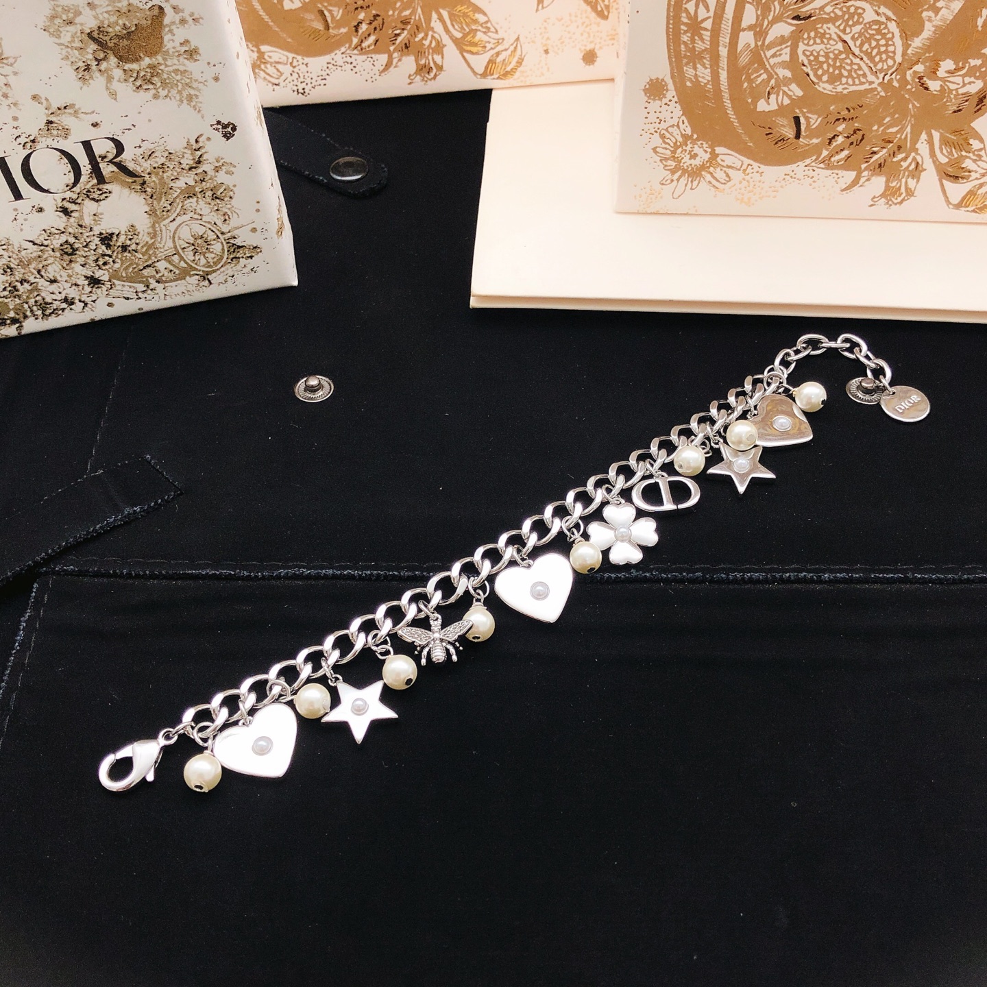Moncler Haute Couture Haute Joaillerie Fine Jewelry Earrings Necklace 5