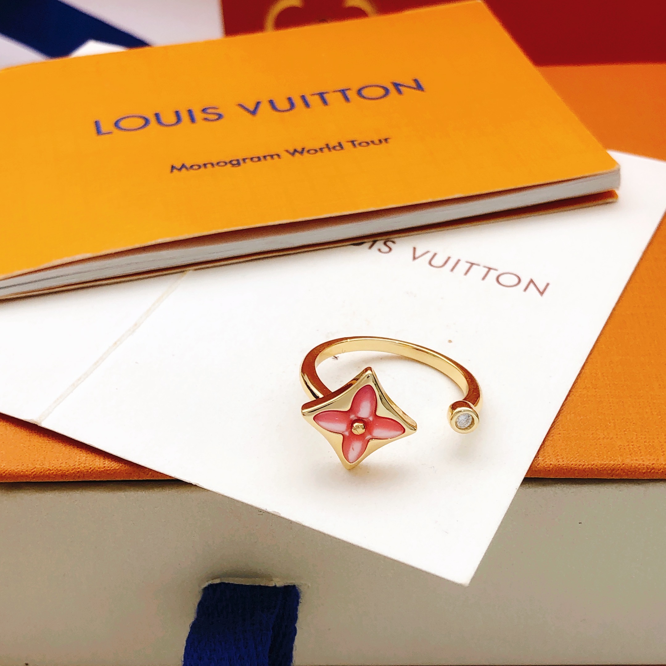 Louis Vuitton Haute Joaillerie Fine Jewelry Earrings Necklace Ring 5
