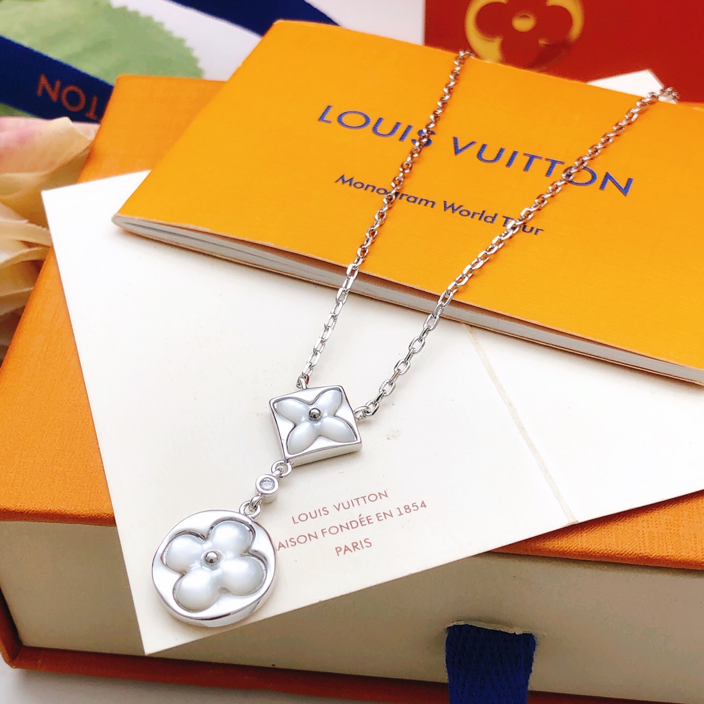 路易威登 Louis Vuitton 传世高定珠宝耳环项链戒指首饰 #BD3BC100 4