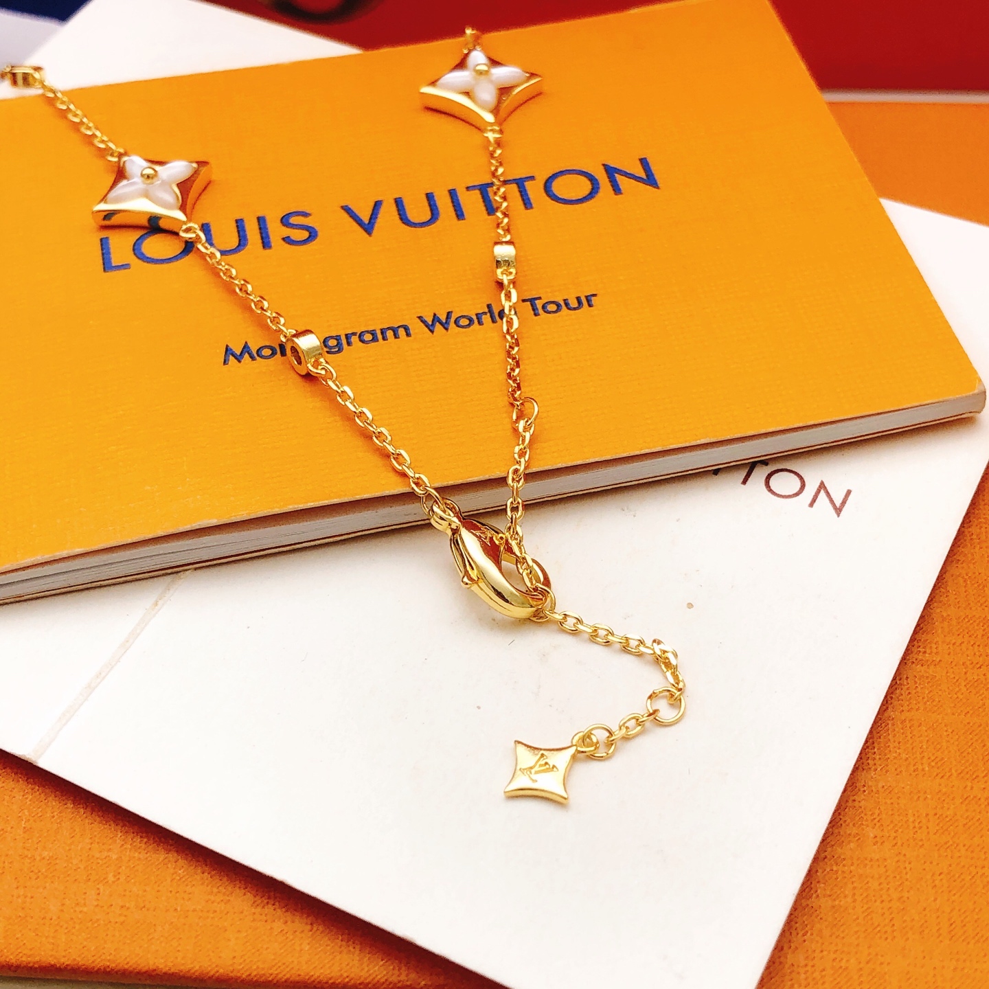 路易威登 Louis Vuitton 传世高定珠宝耳环项链戒指首饰 #1688E264 4