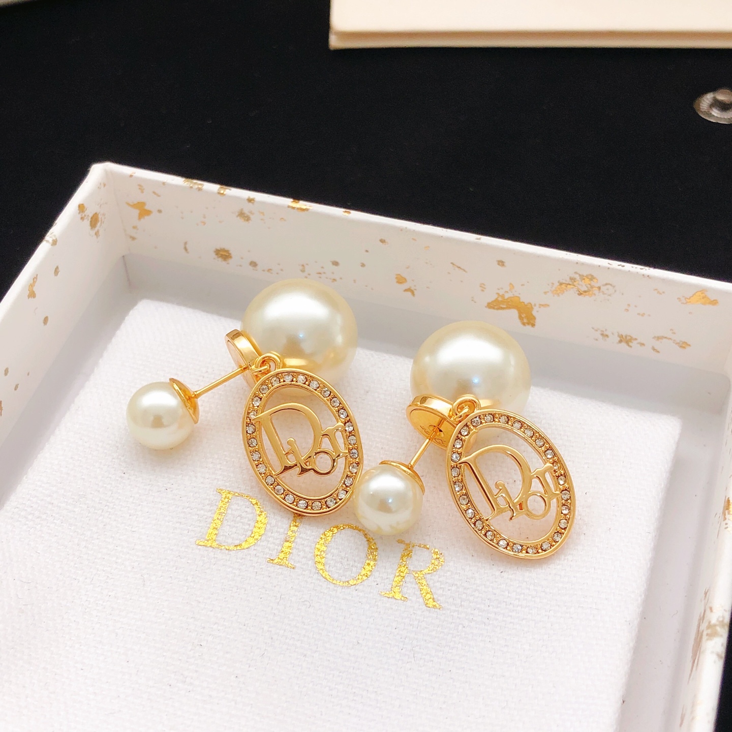 Jacquemus Haute Couture Haute Joaillerie Fine Jewelry Earrings Necklace 3