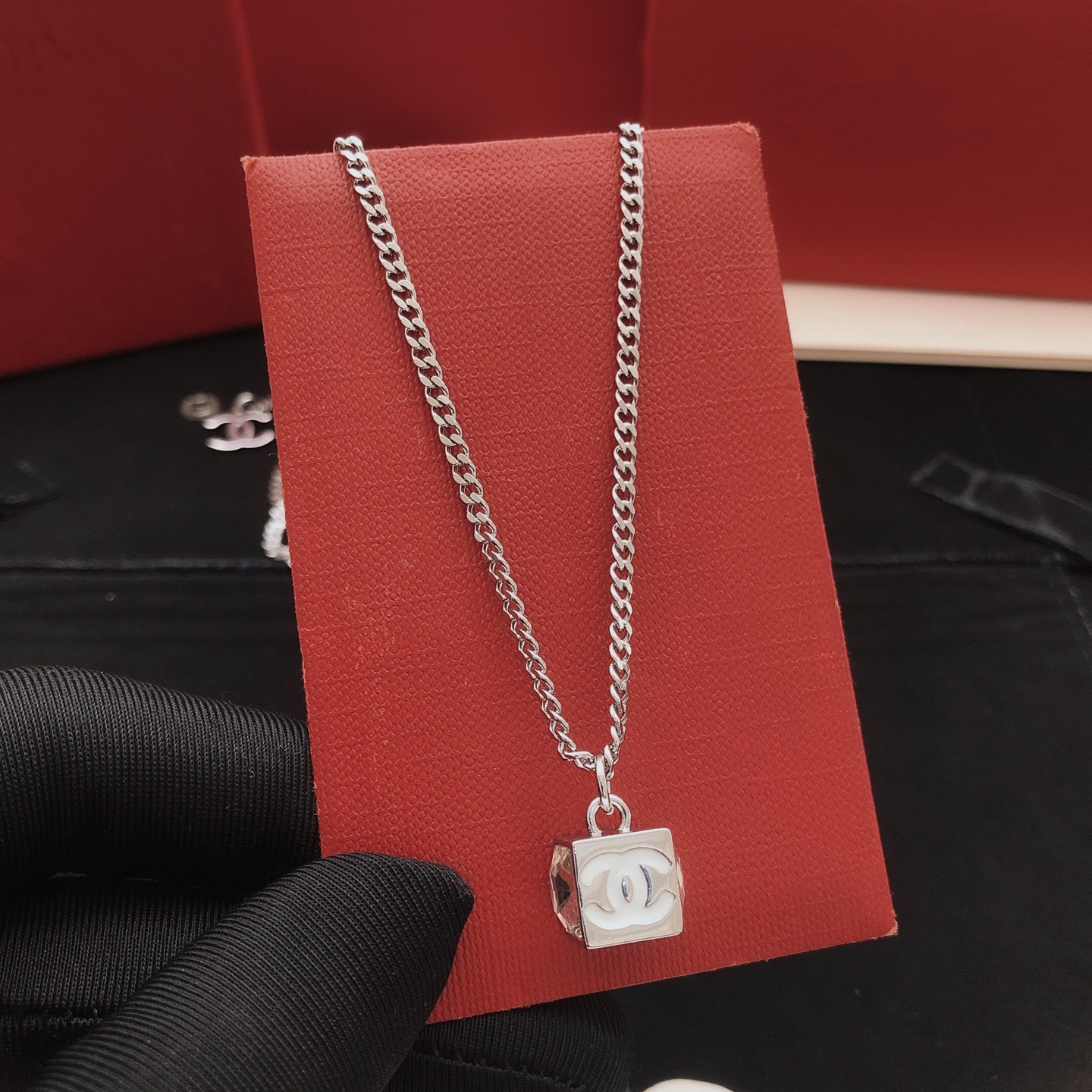 Jacquemus Haute Couture Haute Joaillerie Fine Jewelry Earrings Necklace