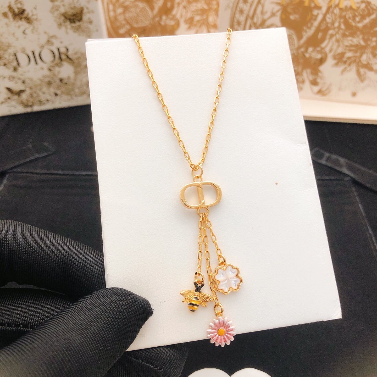 Loro Piana Haute Couture Haute Joaillerie Fine Jewelry Earrings Necklace 5