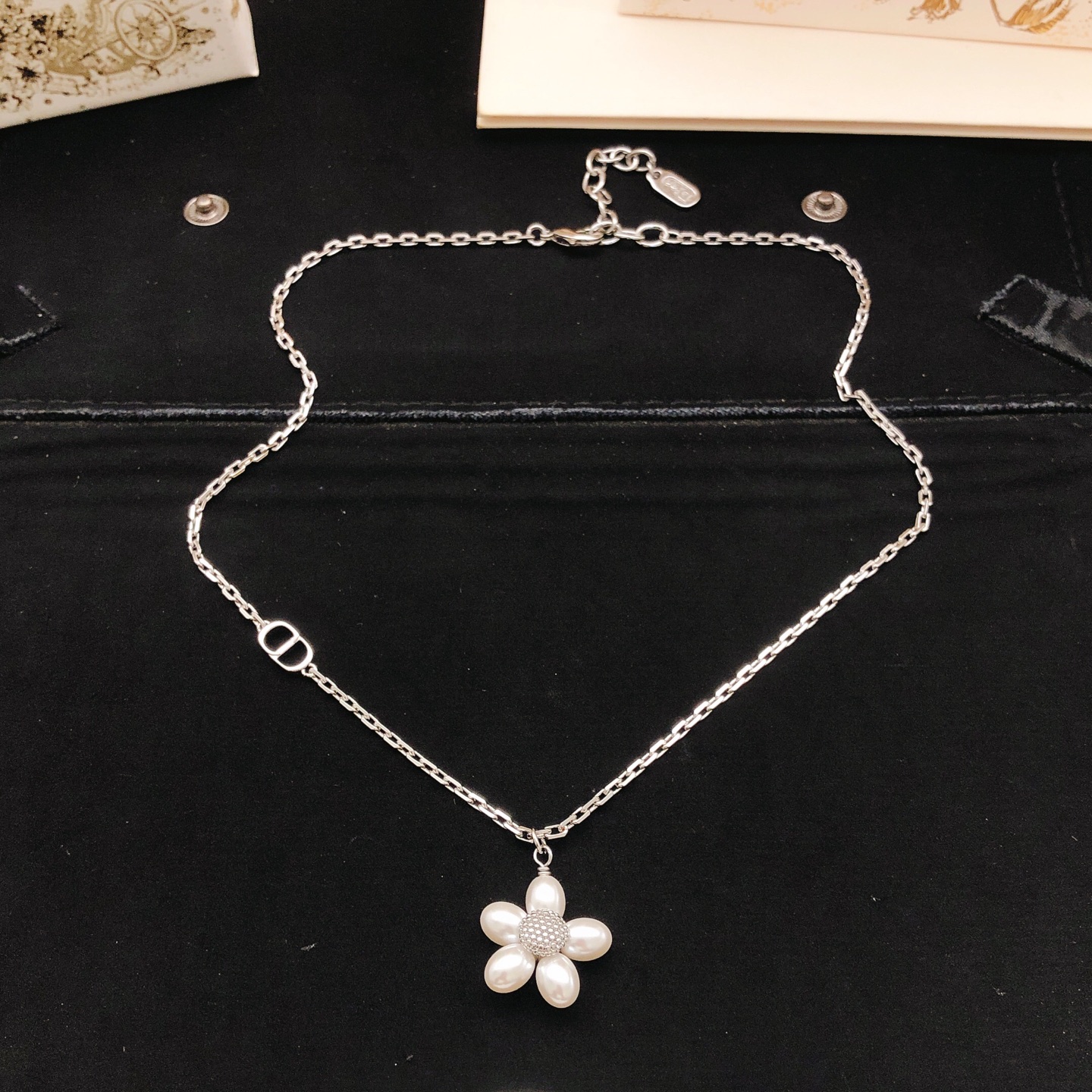 Gucci Haute Couture Haute Joaillerie Fine Jewelry Earrings Necklace Ring 3