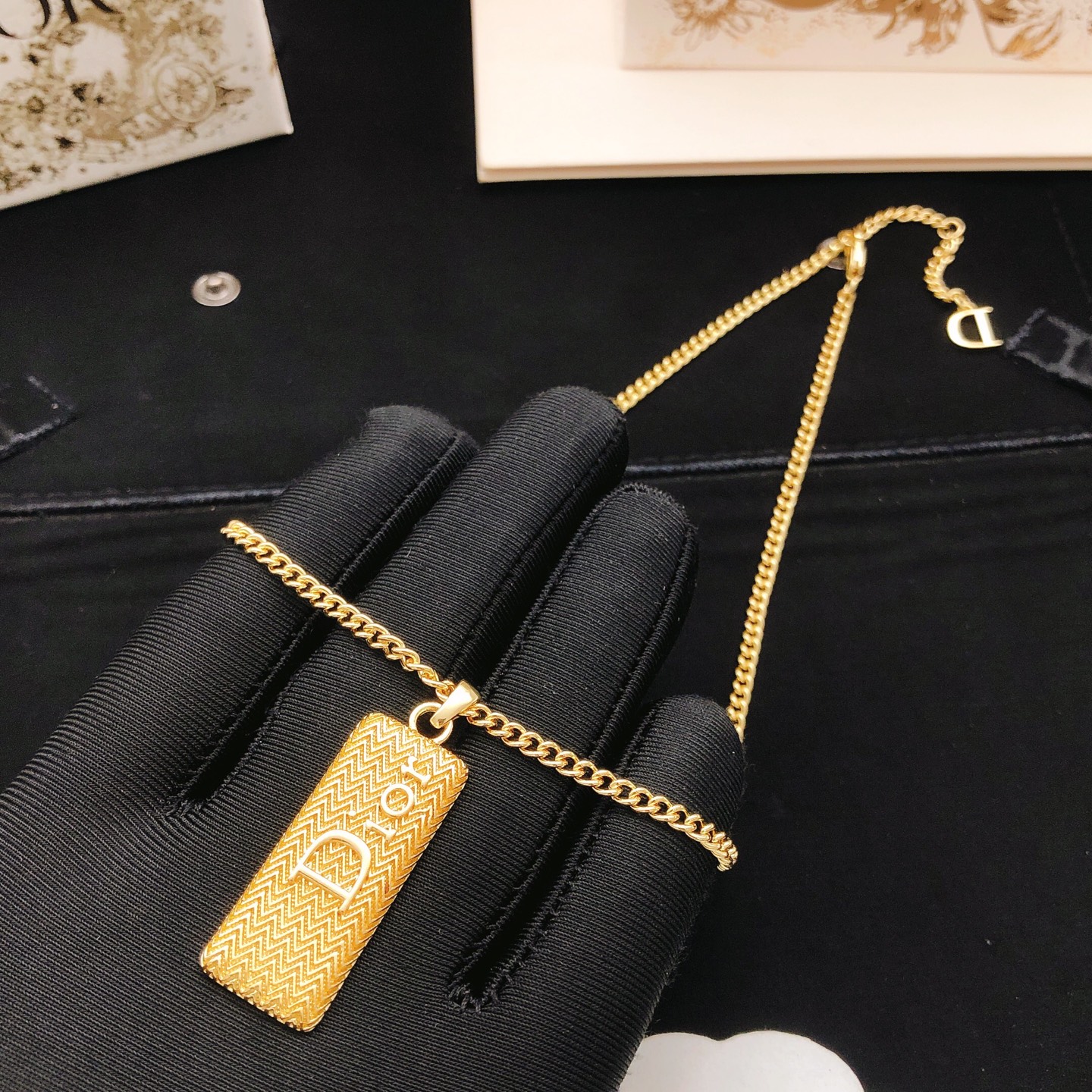 Dolce & Gabbana Haute Couture Haute Joaillerie Fine Jewelry Earrings 7