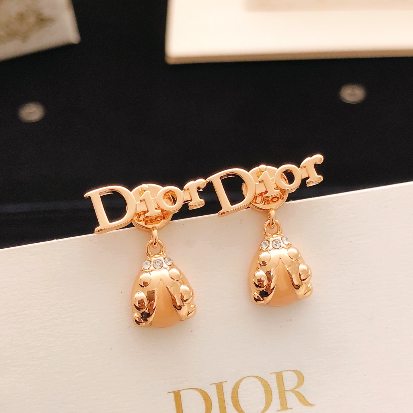 Berluti Haute Couture Haute Joaillerie Fine Jewelry Earrings Necklace