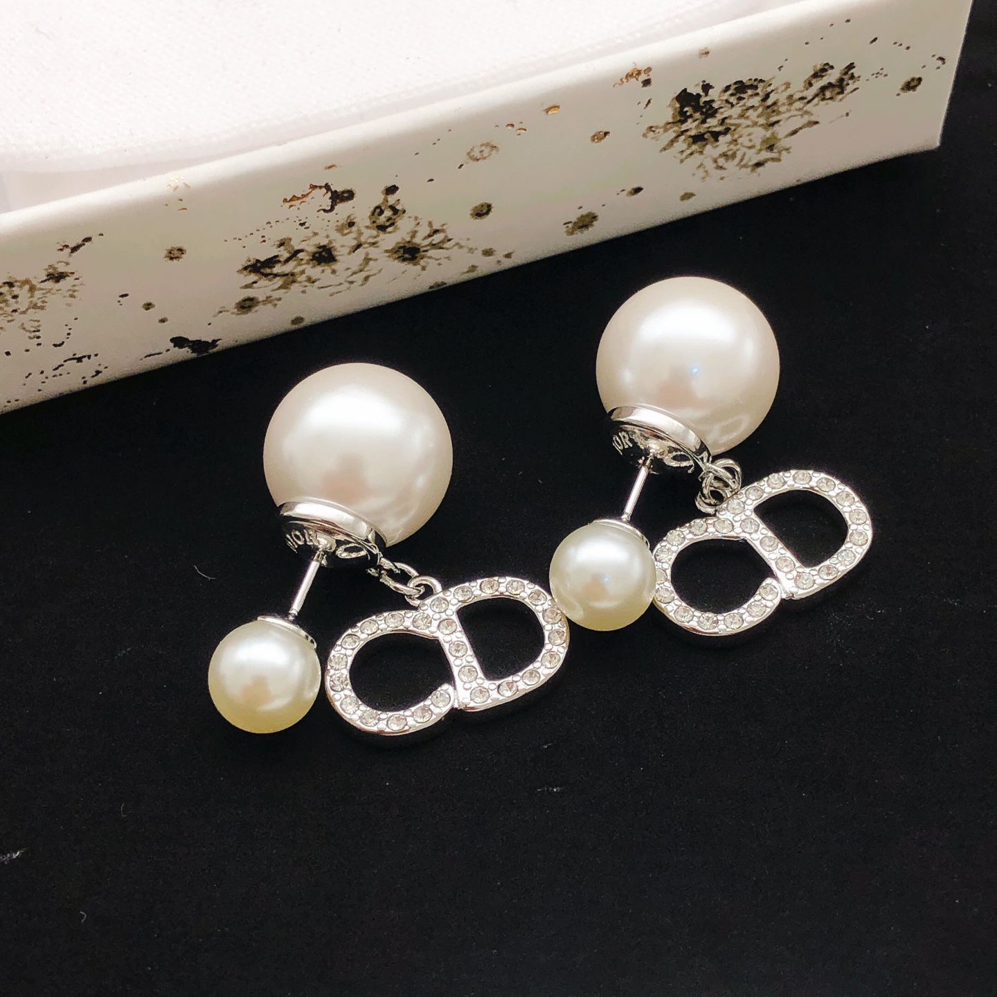 Dior Haute Couture Haute Joaillerie Fine Jewelry Earrings Necklace Ring 3