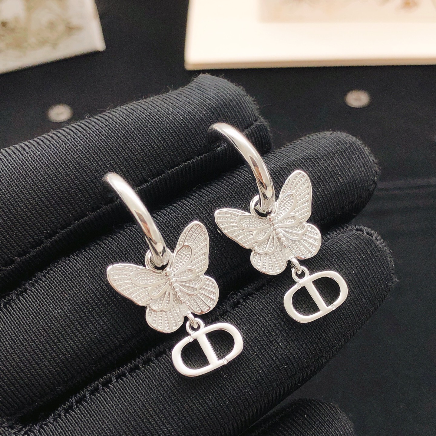 Christian Louboutin Haute Couture Haute Joaillerie Fine Jewelry Earrings 2