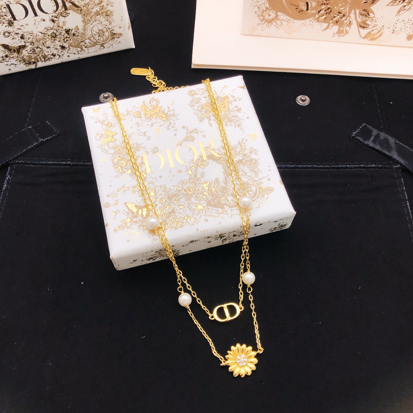 Fendi Haute Couture Haute Joaillerie Fine Jewelry Earrings Necklace Ring 4