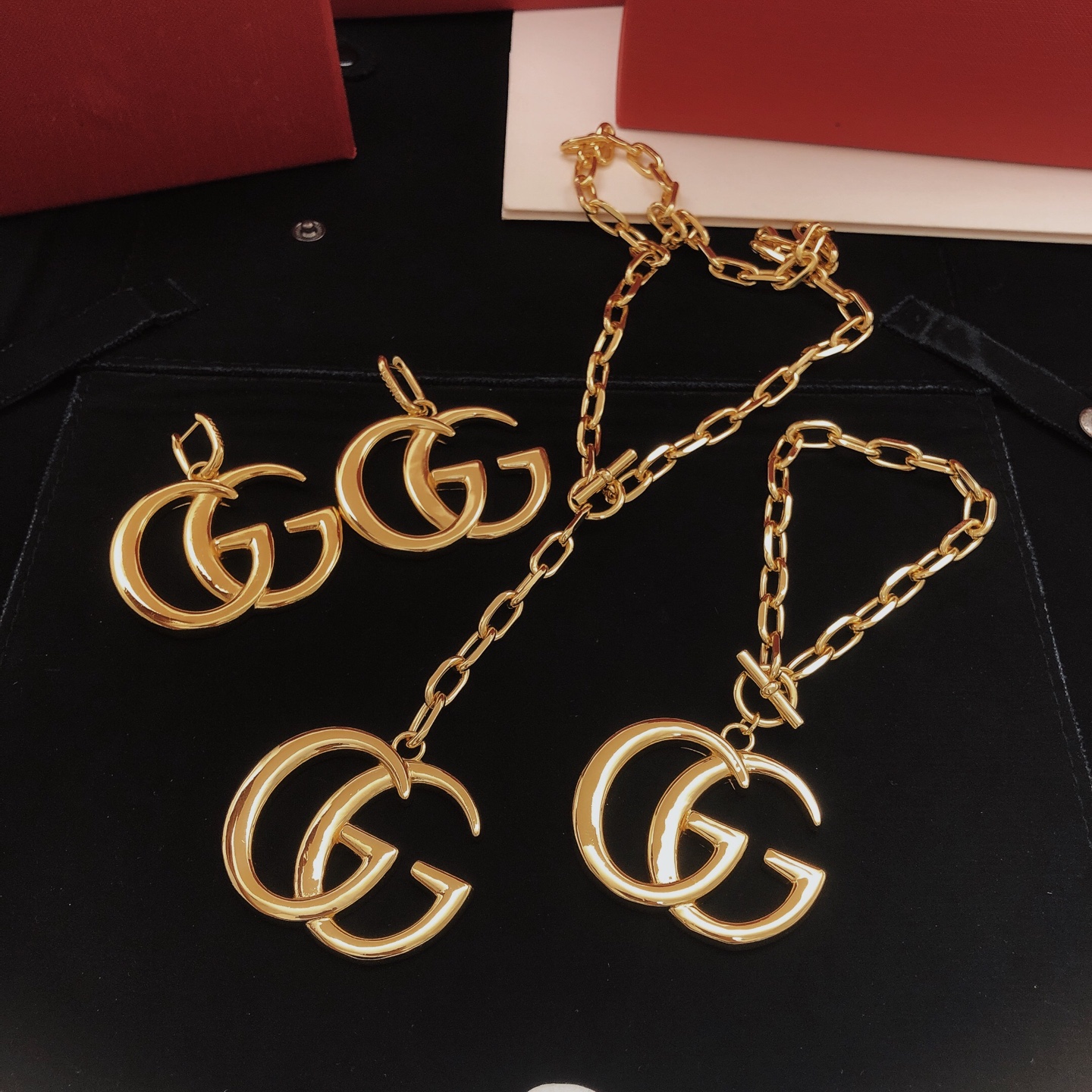 Alexander McQueen Haute Couture Haute Couture Fine Jewelry Necklace 5