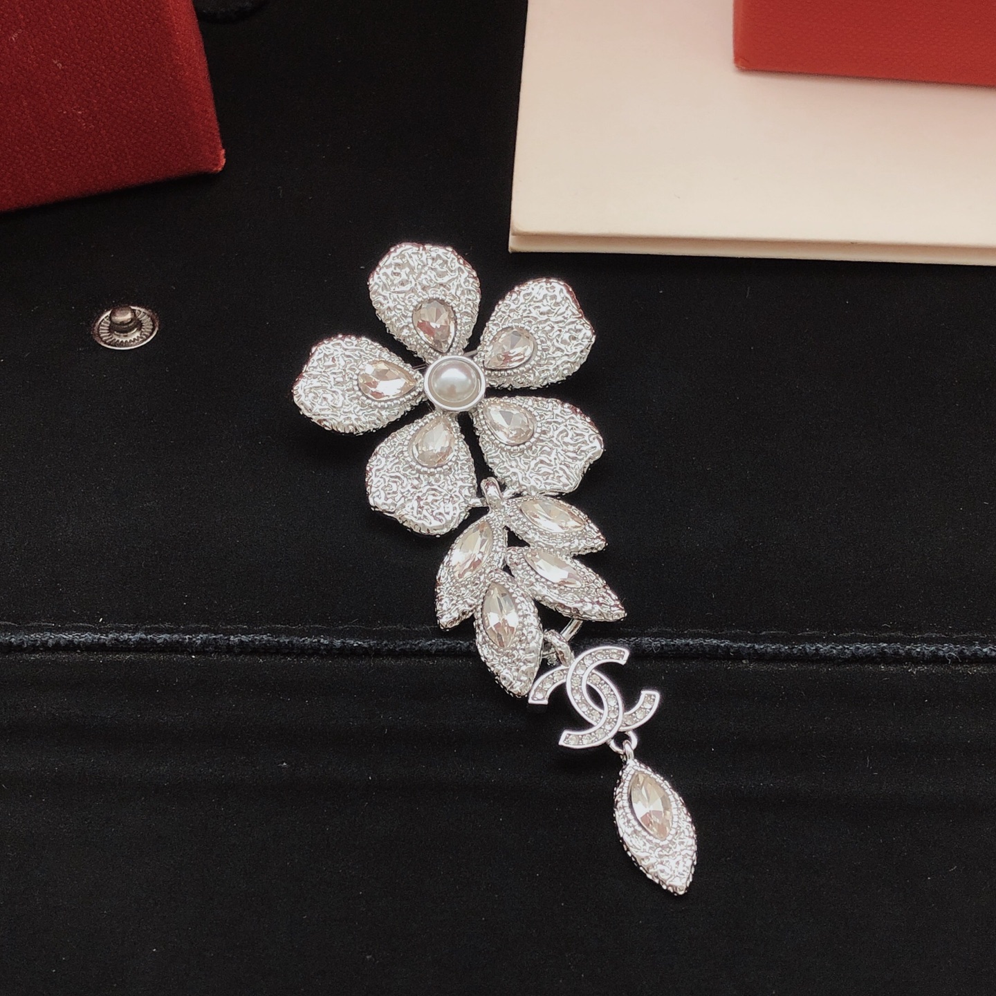 Alexander McQueen Haute Couture Haute Joaillerie Fine Jewelry Earrings