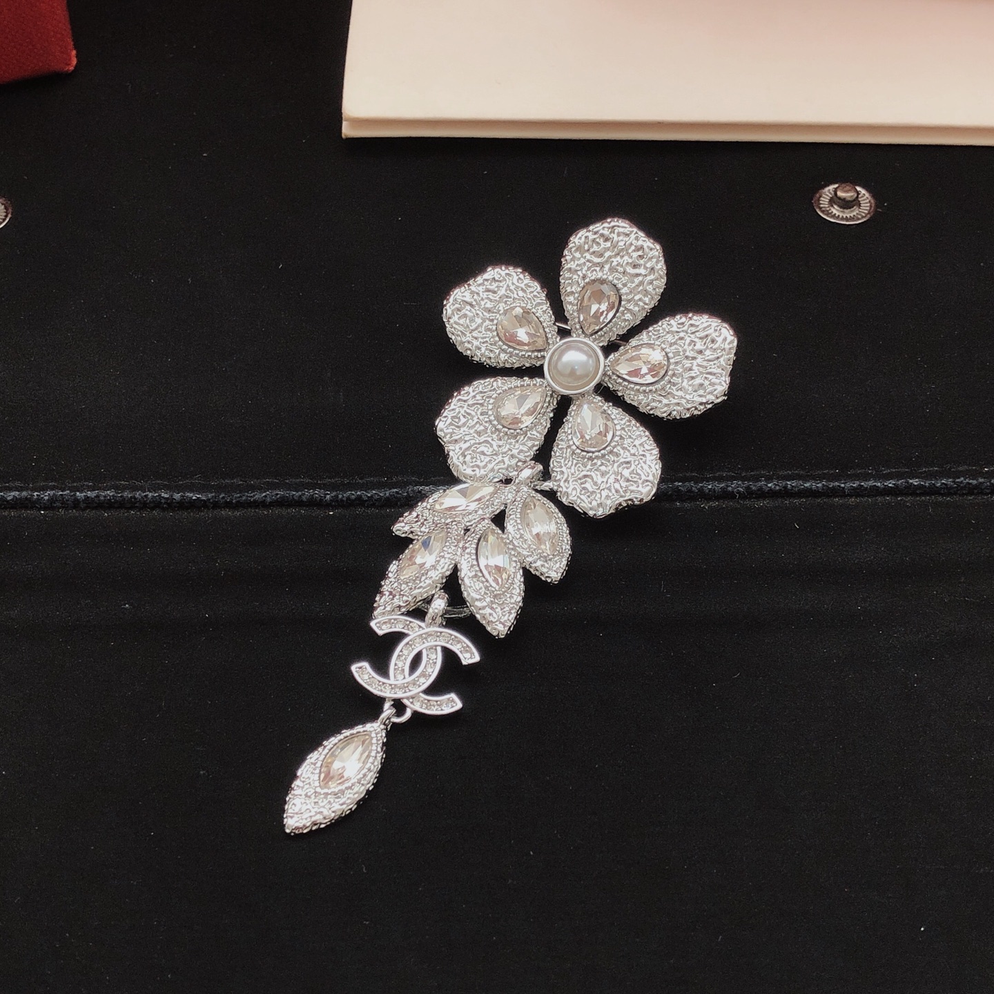 Alexander McQueen Haute Couture Haute Joaillerie Fine Jewelry Earrings 2