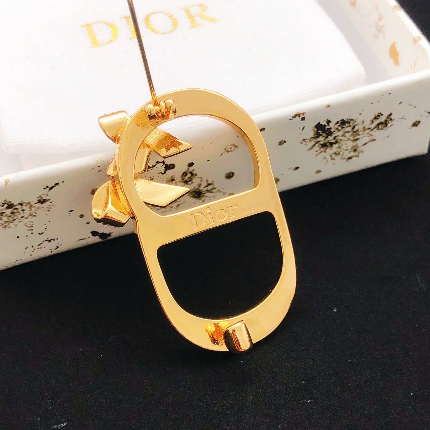 Moynat Haute Couture Haute Joaillerie Fine Jewelry Earrings Necklace 3