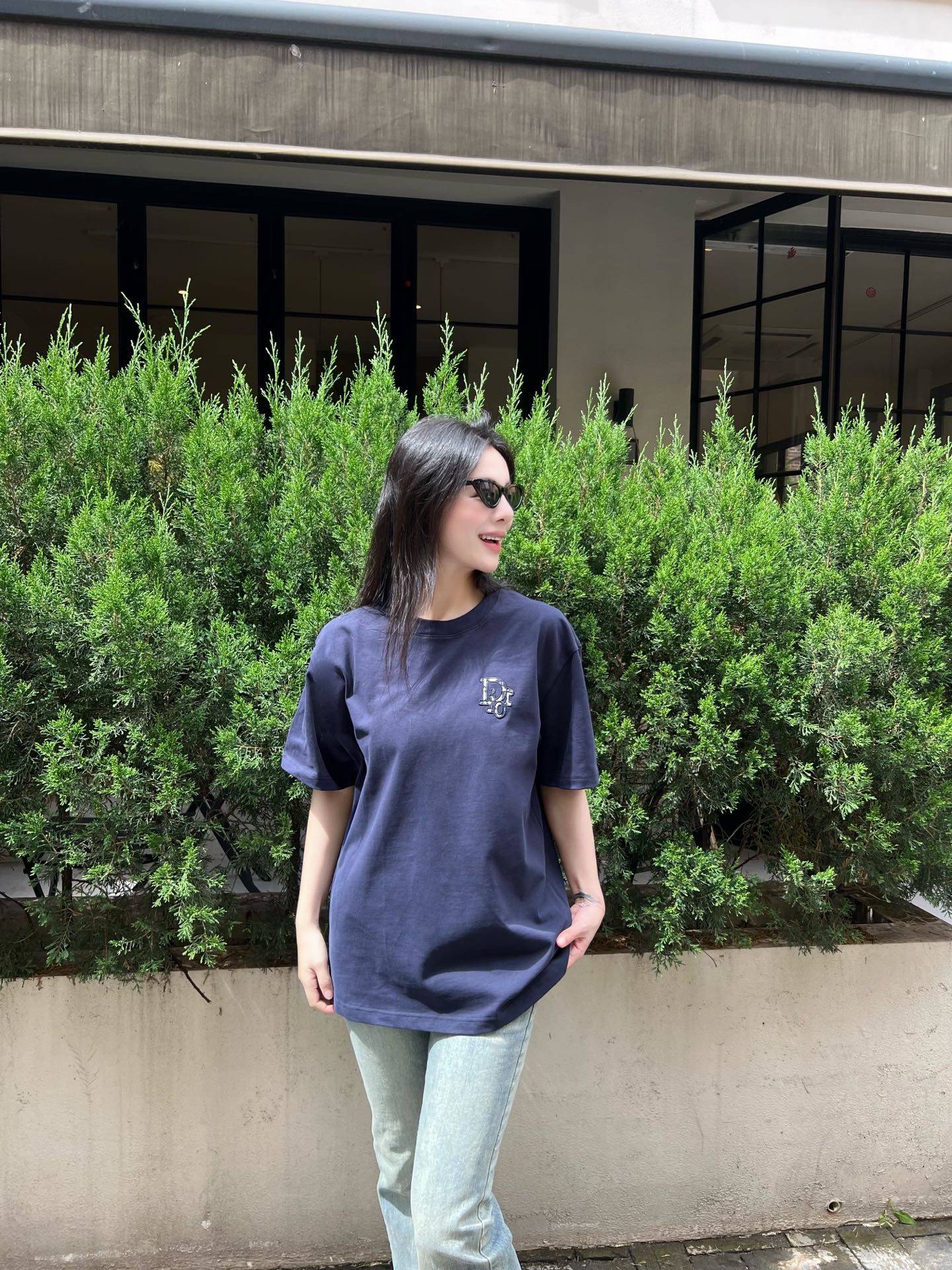 CD老花小标~夏季新款纯棉短袖T恤 高阶松弛感穿搭首选，经典老花小标刺绣，精致不张扬，低调彰显品味。高克