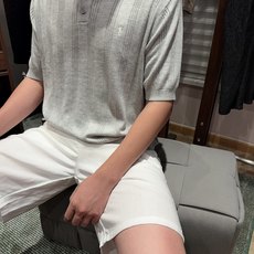 YSL 竖条提花羊毛羊绒Polo短袖T恤 高级老钱氛围感|把慵懒贵气穿在身上,法式轻奢Polo短袖。 甄选50%羊绒+5 YSL 竖条提花羊毛羊绒Polo短袖T恤 高级老钱氛围感|把慵懒贵气穿在身上,法式轻奢Polo短袖。 甄选50%羊绒+5