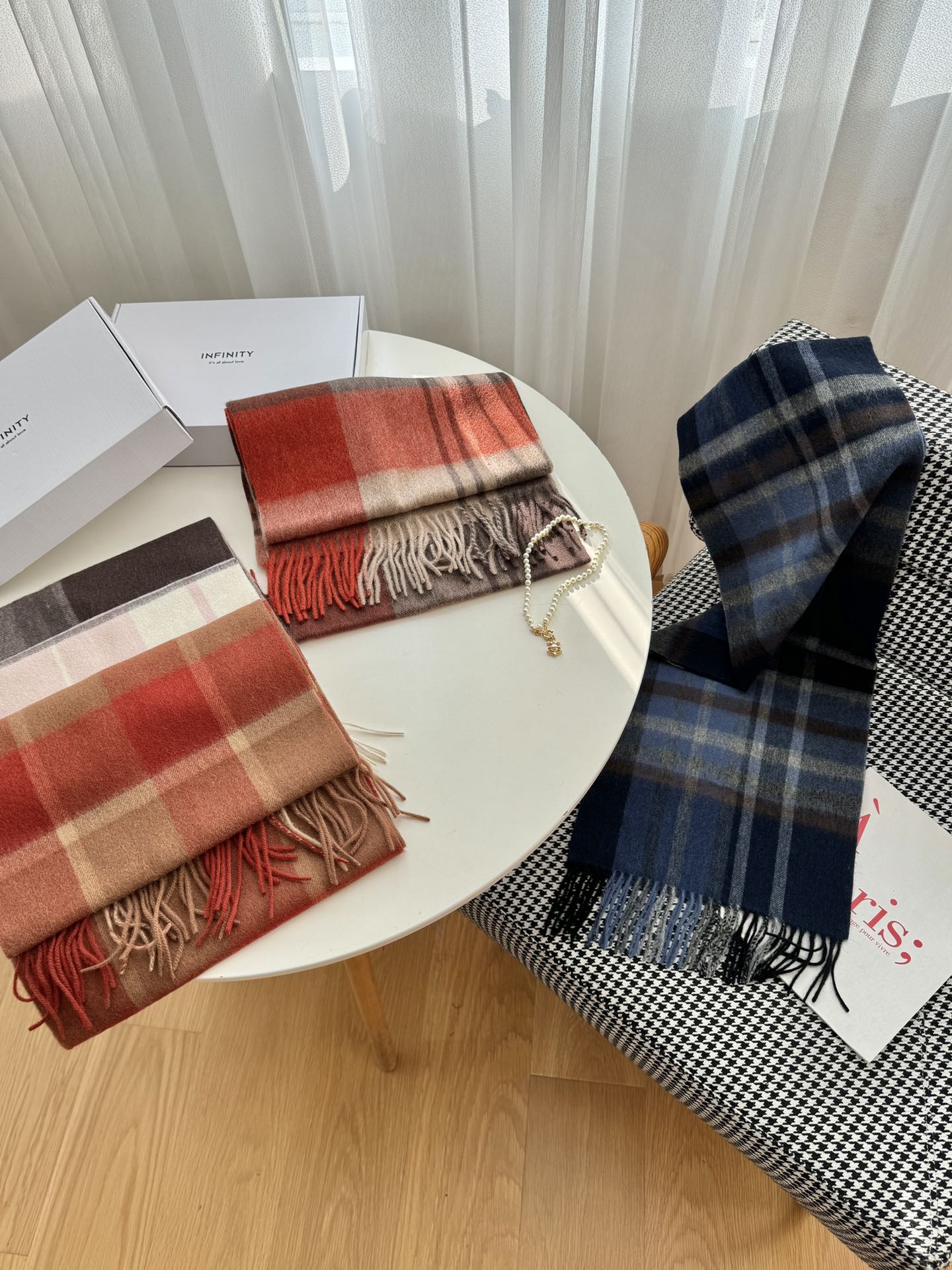 Classic Plaid Wool Narrow Scarf - Comprehensive 2
