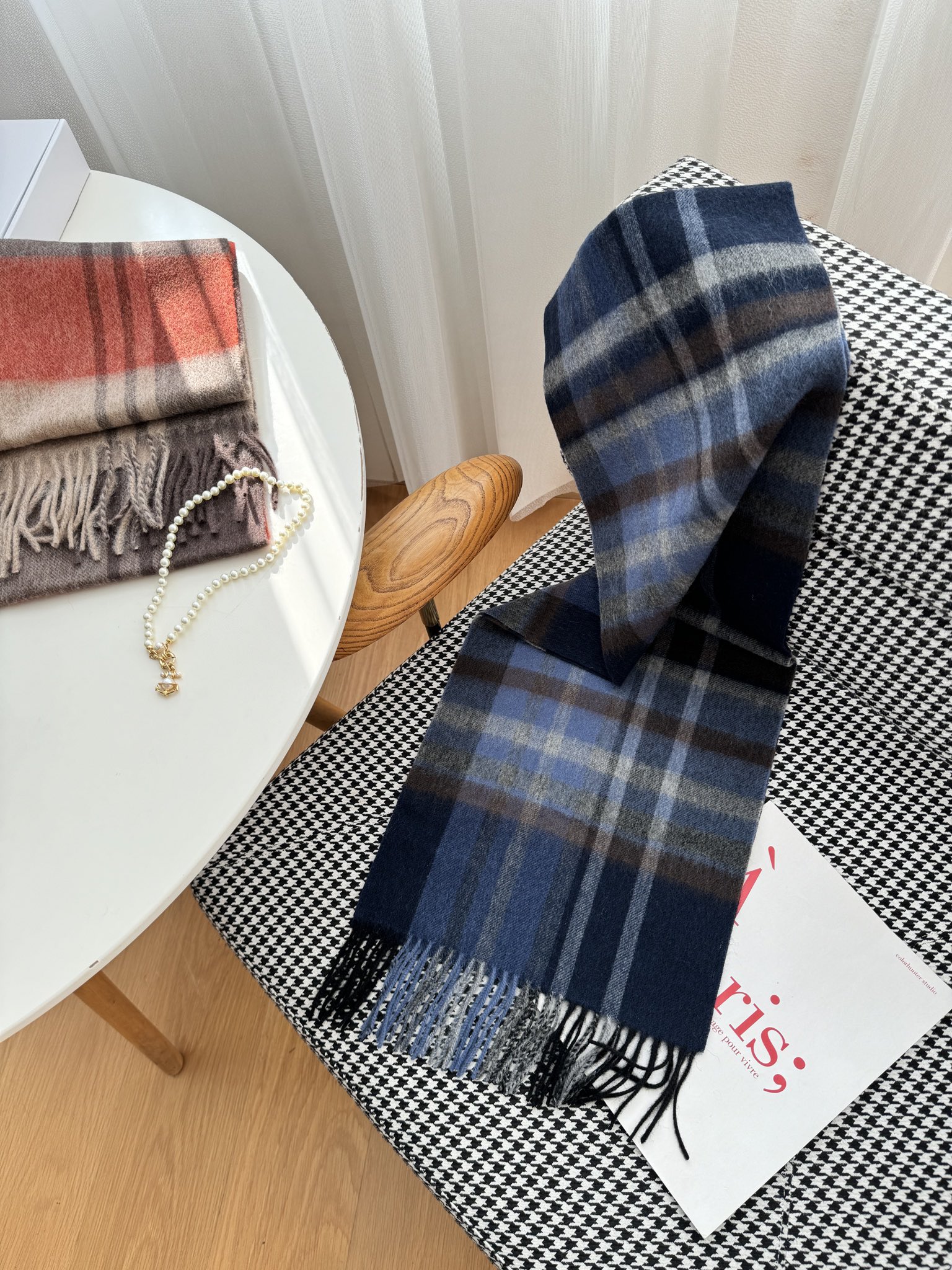 Classic Plaid Wool Narrow Scarf - Comprehensive 3