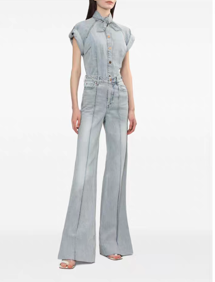 NO:832342,[Love] New style [Love]!  The latest Zimm 26NEW washed distressed line denim flared pants. Size: S M L.,,19860909[爱心]新款[爱心]！最新Zimm 26NEW 洗水做旧线条牛仔喇叭裤.尺码:S M L.,,,Women's clothing