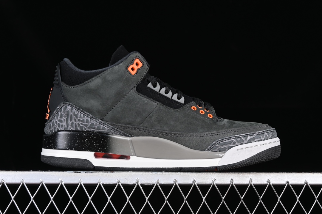 💰190真标💰280公司级💰380纯原💰480顶级
Air Jordan 3 Retro "Fear" AJ3 乔3恐惧 深灰 CT8532-080
#鞋款采用全橙色和黑色配色方案,采用优质深灰色翻毛皮鞋面,后跟黑色和白色斑点中底,搭配黑色橡胶外底,特别是橙色撞色设计突出了鞋款的亮点
尺码:40 40.5 41 42 42.5 43 44 44.5 45 46 47.5 WME5