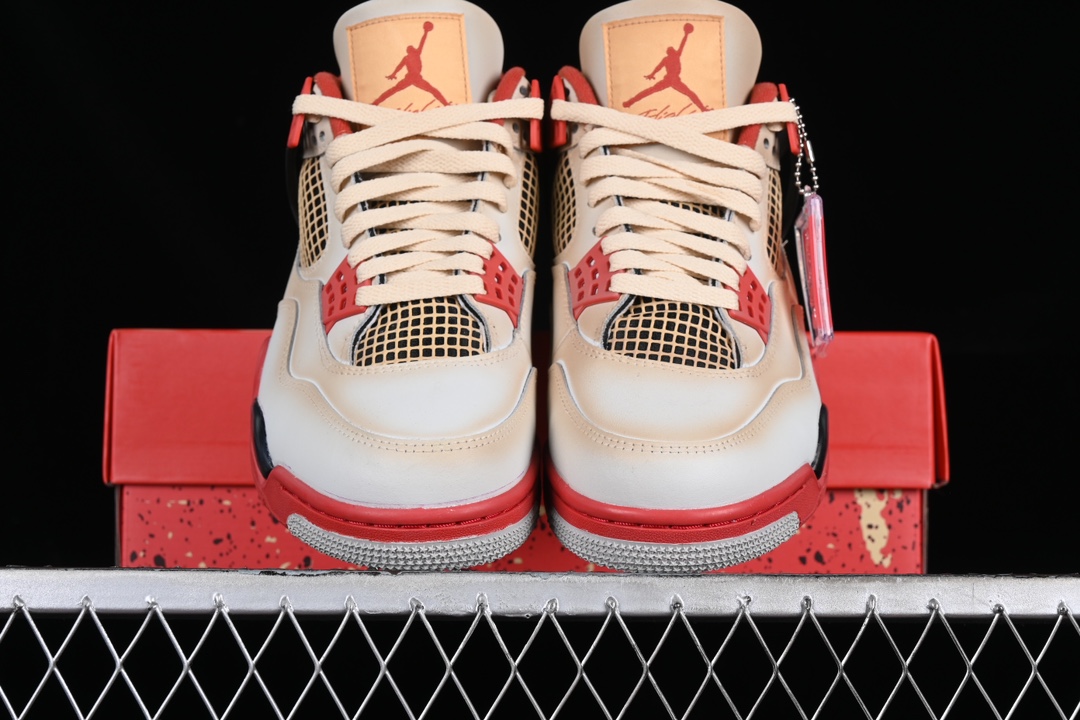 💰280公司级💰380纯原
喷火龙 x Jordan Air Jordan 4 Retro AJ4 乔4喷火龙 联名定制款 篮球鞋 AQ9129-105
尺码:40 40.5 41 42 42.5 43 44 44.5 45 46 47.5 MZE5
