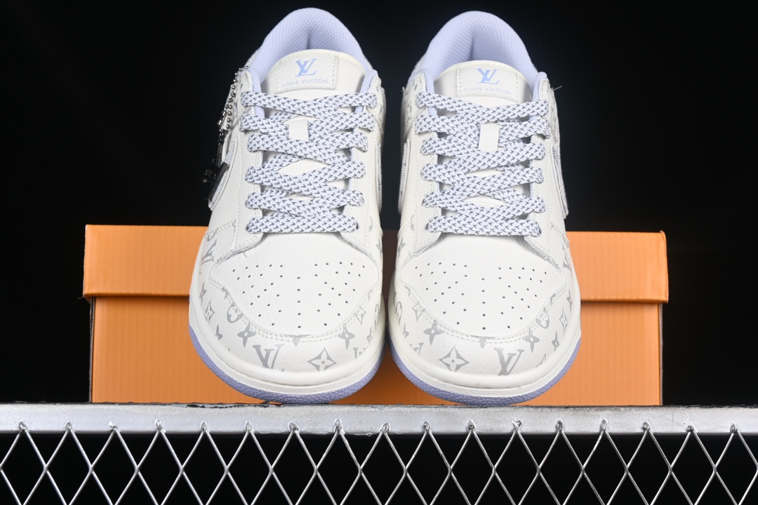  特价 LV x Nk Dunk Low 联名款路易威登-紫灰满天星 SB低帮休闲板鞋 FC1688-1