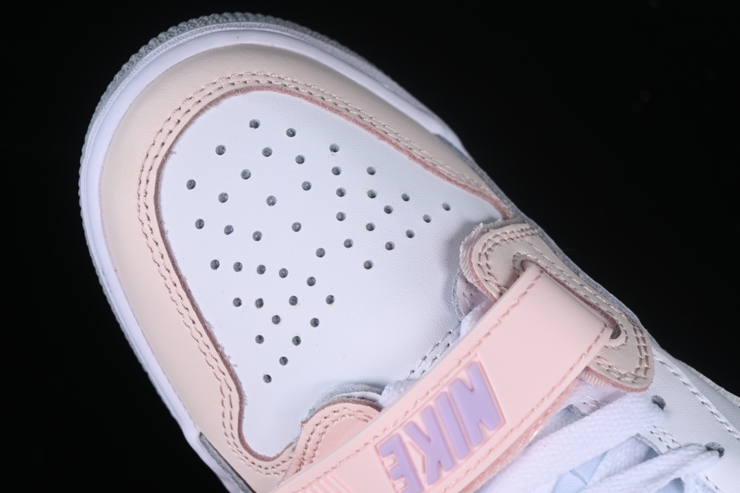 💰200真标💰240公司级💰280纯原
Air Jordan Legacy AJ312 Low 魔术贴三合一板鞋 HF0747-151
尺码:36 36.5 37.5 38 38.5 39 40 40.5 41 42 42.5 43 44 44.5 45 46 G.C3