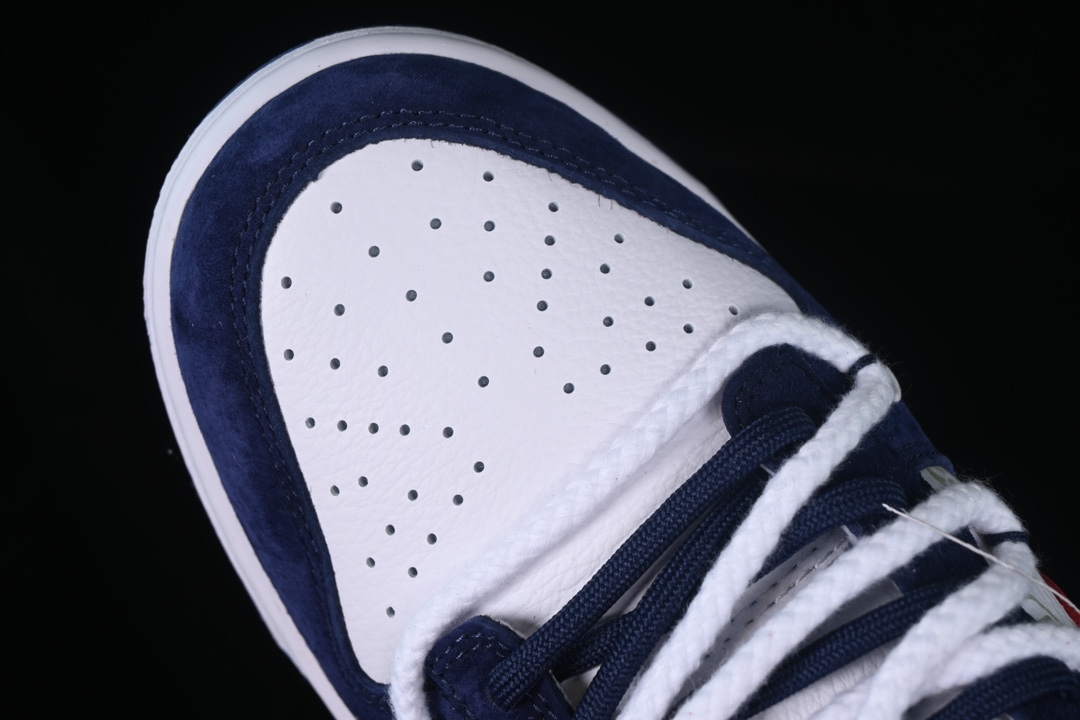  特价 Nk SB Dunk Low LV联名-蓝红猪八印花 周年高端定制 低帮休闲板鞋 FC1688-