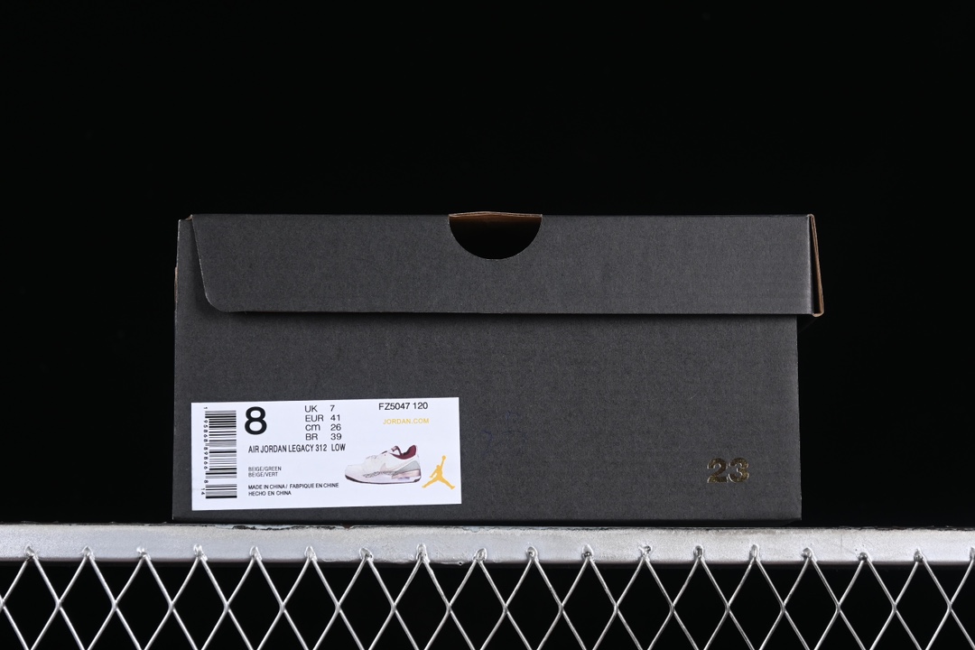 💰200真标💰240公司级💰280纯原
Air Jordan Legacy AJ312 Low 龙年限定 头层 魔术贴三合一板鞋 FZ5047-120
尺码:36 36.5 37.5 38 38.5 39 40 40.5 41 42 42.5 43 44 44.5 45 46 ZZC3