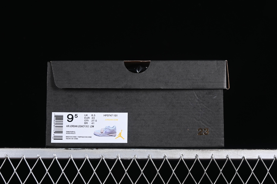 💰200真标💰240公司级💰280纯原
Air Jordan Legacy AJ312 Low 头层 魔术贴三合一板鞋 HF0747-151
尺码:36 36.5 37.5 38 38.5 39 40 40.5 41 42 42.5 43 44 44.5 45 46 ZZC3