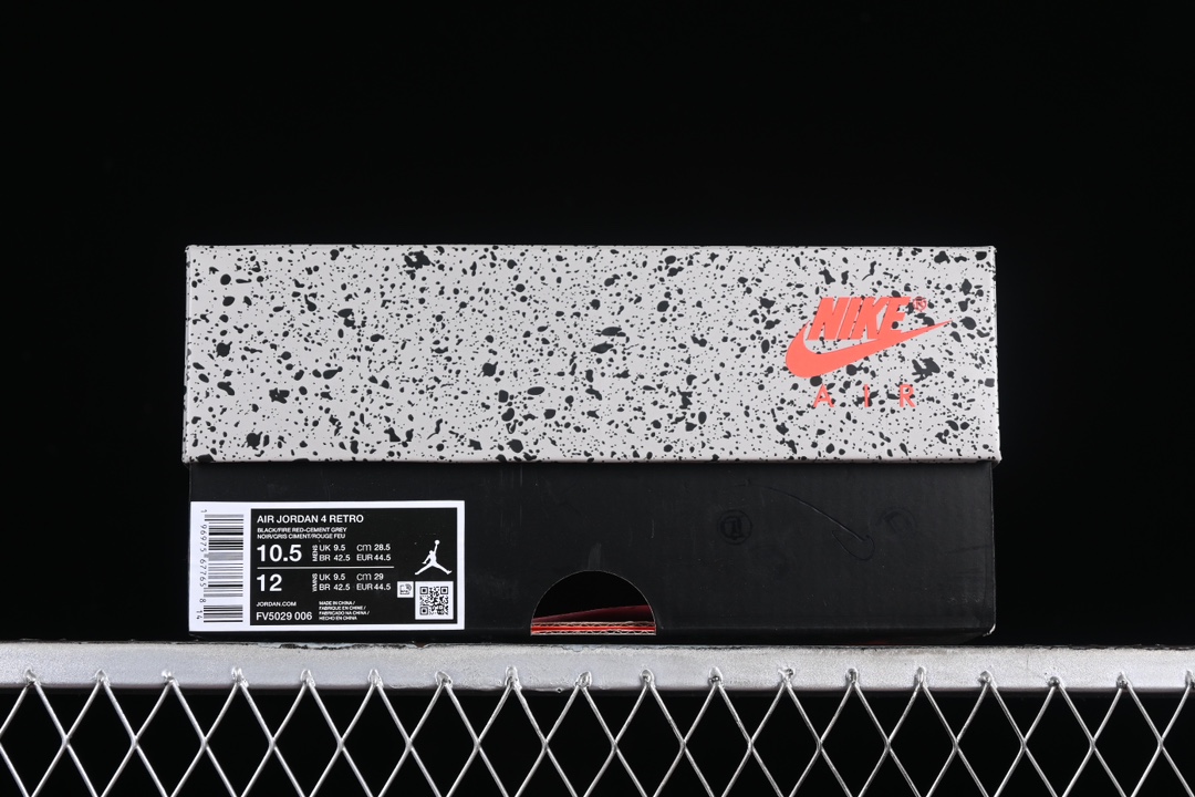 💰190真标💰280公司级💰380纯原💰520顶级
Air Jordan 4 Retro "Bred Reimagined" AJ4 乔4黑红 FV5029-006
#最大50.5码 外贸顶级专供 全部配色原鞋原尺码开发生产 极致还原 一眼ZP既视感
尺码:40 40.5 41 42 42.5 43 44 44.5 45 45.5 46 47.5 48.5 49.5 50.5 P.F6