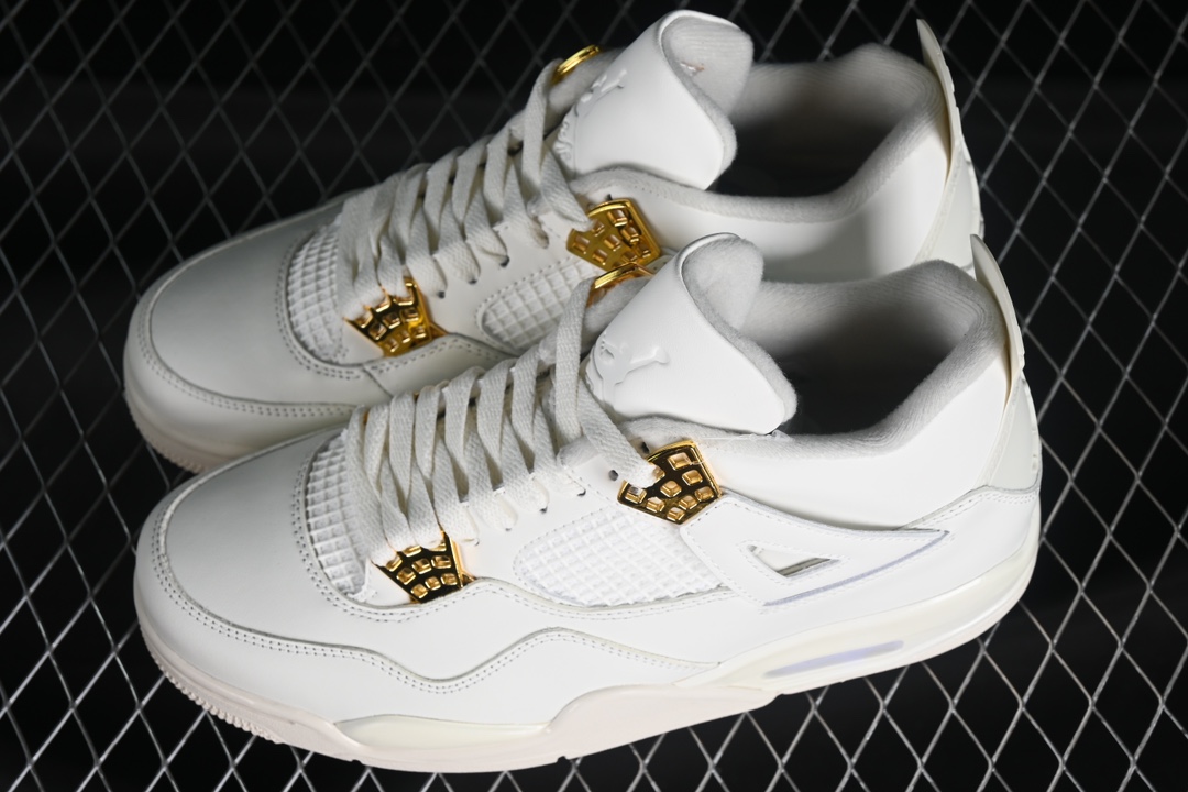 💰280公司级💰380纯原
Air Jordan 4 Retro "Metallic Gold" AJ4 乔4米白金 AQ9129-170
#整体采用大面积白色皮革覆面,金扣点缀,有点儿 OW x Air Jordan 4 的味道了。鞋舌处的飞人 Logo 以压印形式呈现,而非传统的贴布。
尺码:36 36.5 37.5 38 38.5 39 40 40.5 41 42 42.5 43 44 44.5 45 46 47.5 LTD4