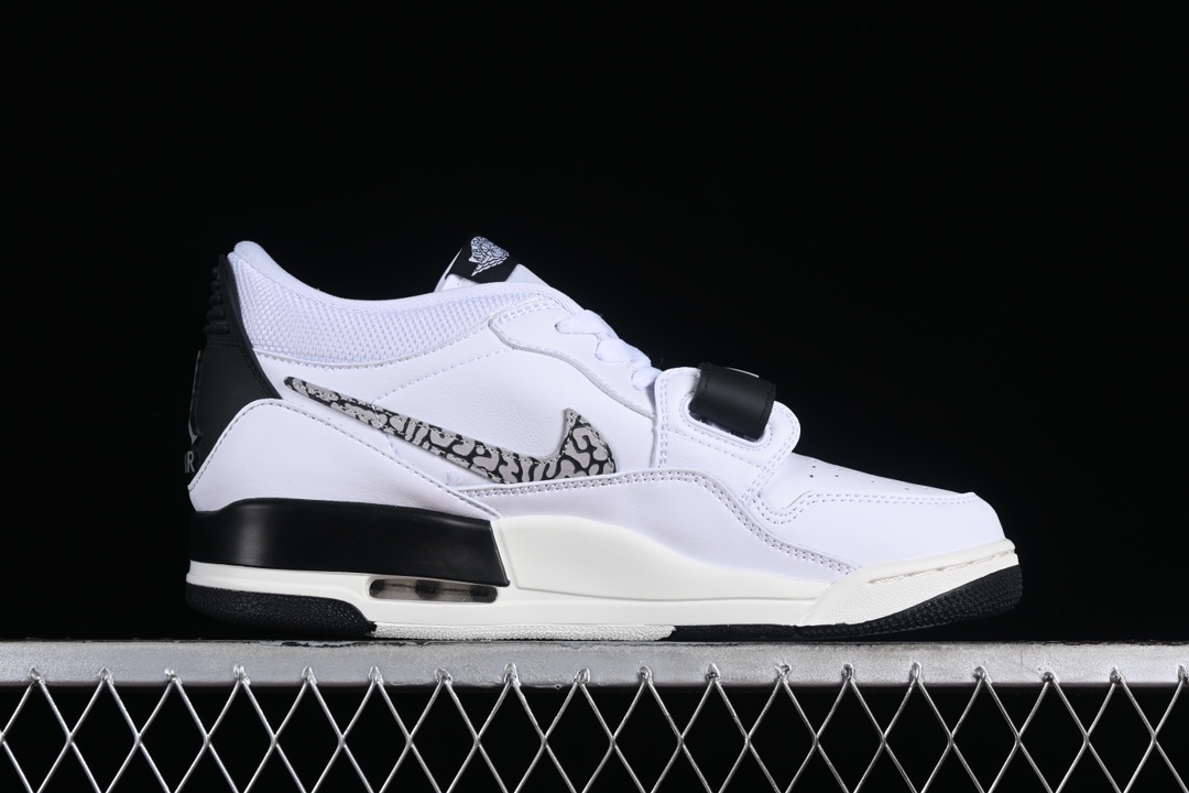 💰200真标💰240公司级💰280纯原
Air Jordan Legacy AJ312 Low 魔术贴三合一板鞋 CD9054-110
尺码:36 36.5 37.5 38 38.5 39 40 40.5 41 42 42.5 43 44 44.5 45 46 47.5 99D4
