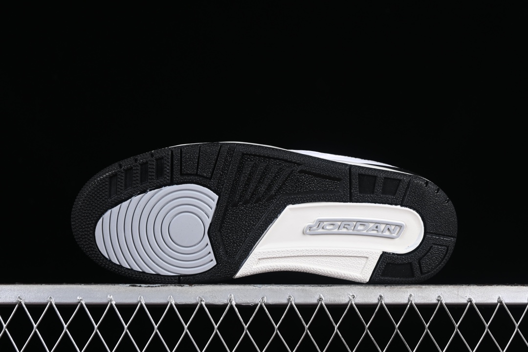 💰200真标💰240公司级💰280纯原
Air Jordan Legacy AJ312 Low 魔术贴三合一板鞋 CD9054-110
尺码:36 36.5 37.5 38 38.5 39 40 40.5 41 42 42.5 43 44 44.5 45 46 47.5 99D4