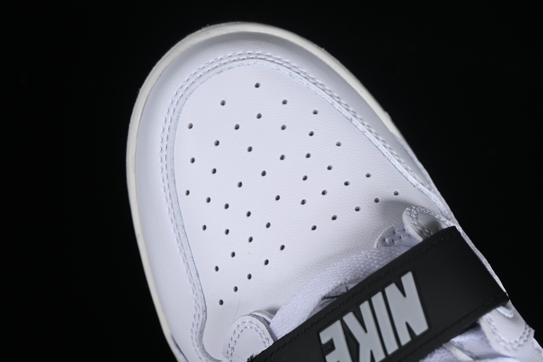 💰200真标💰240公司级💰280纯原
Air Jordan Legacy AJ312 Low 魔术贴三合一板鞋 CD9054-110
尺码:36 36.5 37.5 38 38.5 39 40 40.5 41 42 42.5 43 44 44.5 45 46 47.5 99D4