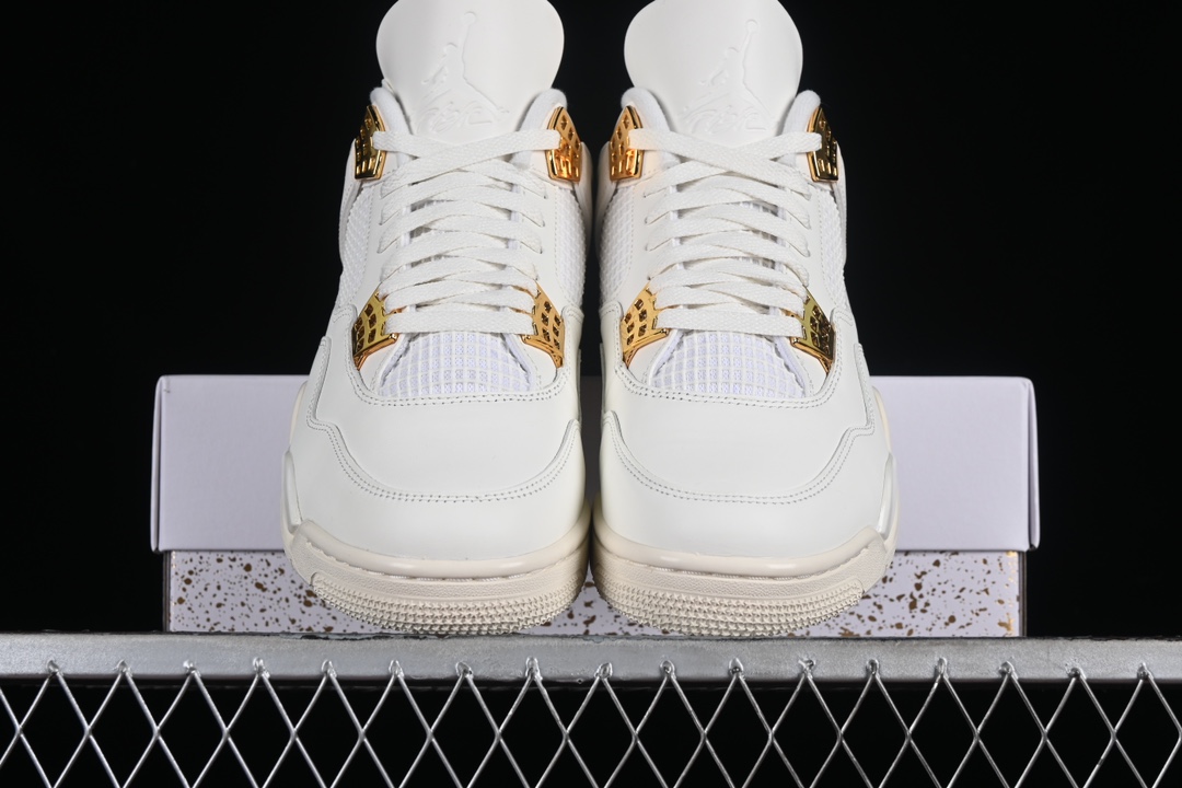 💰190真标💰280公司级💰380纯原💰480顶级
Air Jordan 4 Retro "Metallic Gold" AJ4 乔4米白金 AQ9129-170
#天花板品质 原装版本 全身采用原厂皮料 鞋带 织唛 内标全部客供原厂 原厂数据 原厂楦头纸板打造 每个细节都对位原鞋
尺码:36 36.5 37.5 38 38.5 39 40 40.5 41 42 42.5 43 44 44.5 45 45.5 46 47.5 48.5 LWF6