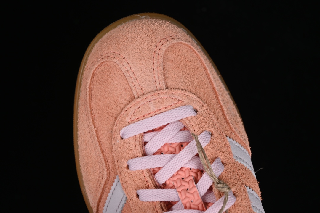 💰240纯原
Ad Originals Gazelle Indoor IE2946 三叶草复古休闲防滑耐磨低帮板鞋
#原厂原数据版型 皮料切割干净无任何毛边 鞋型细节完美 超高清洁度
尺码:35 36 36.5 37 38 38.5 39 40 3.D4
