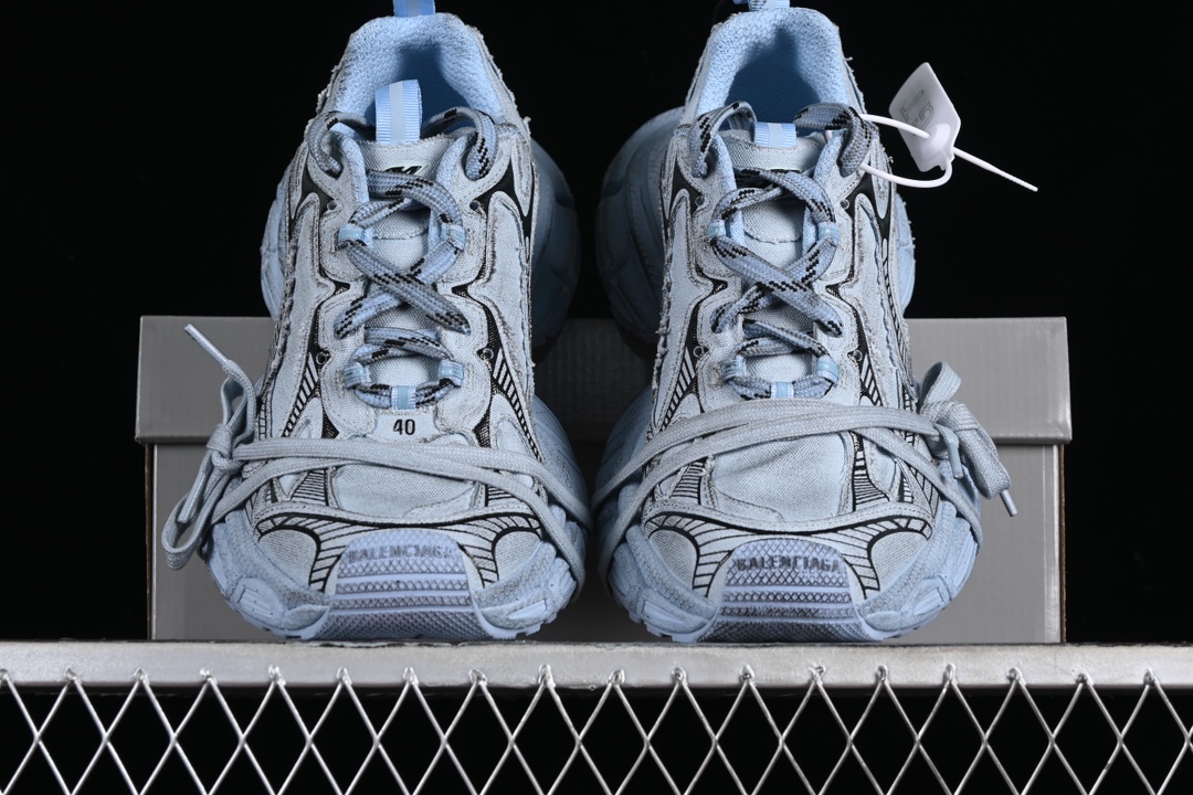 💰360纯原
Balenciaga Phantom Sneaker 官方同步 巴黎世家 十代潮流跑鞋 W3XDC4000
尺码：35 36 37 38 39 40 41 42 43 44 45 46 偏大一码 HCD4