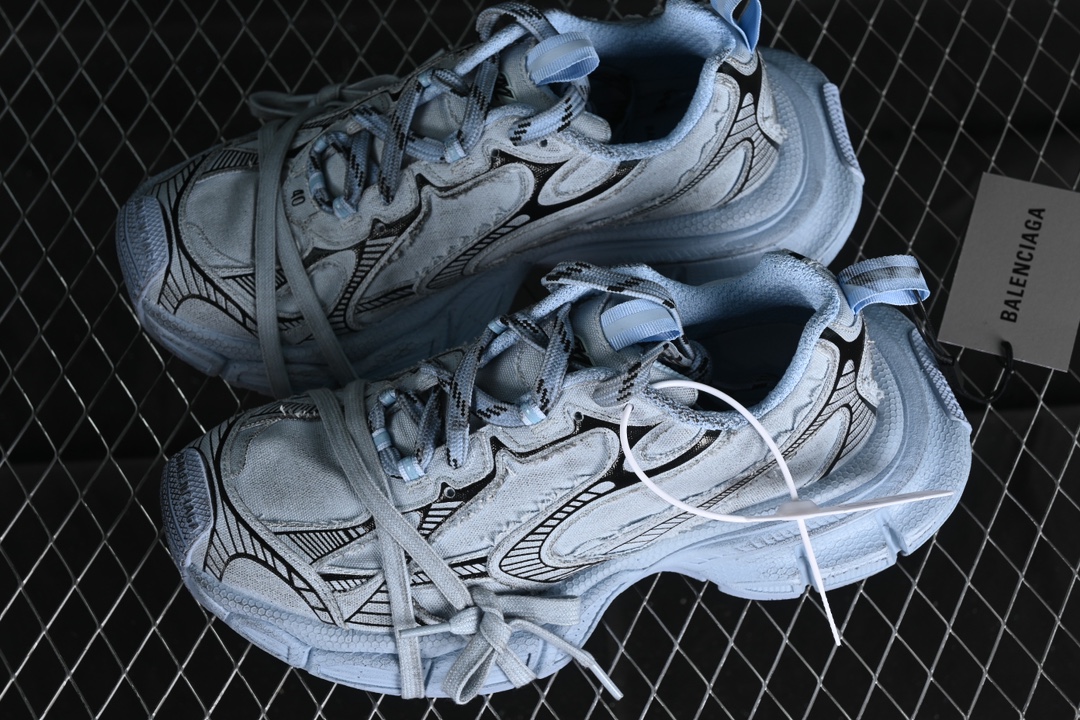 💰360纯原
Balenciaga Phantom Sneaker 官方同步 巴黎世家 十代潮流跑鞋 W3XDC4000
尺码：35 36 37 38 39 40 41 42 43 44 45 46 偏大一码 HCD4