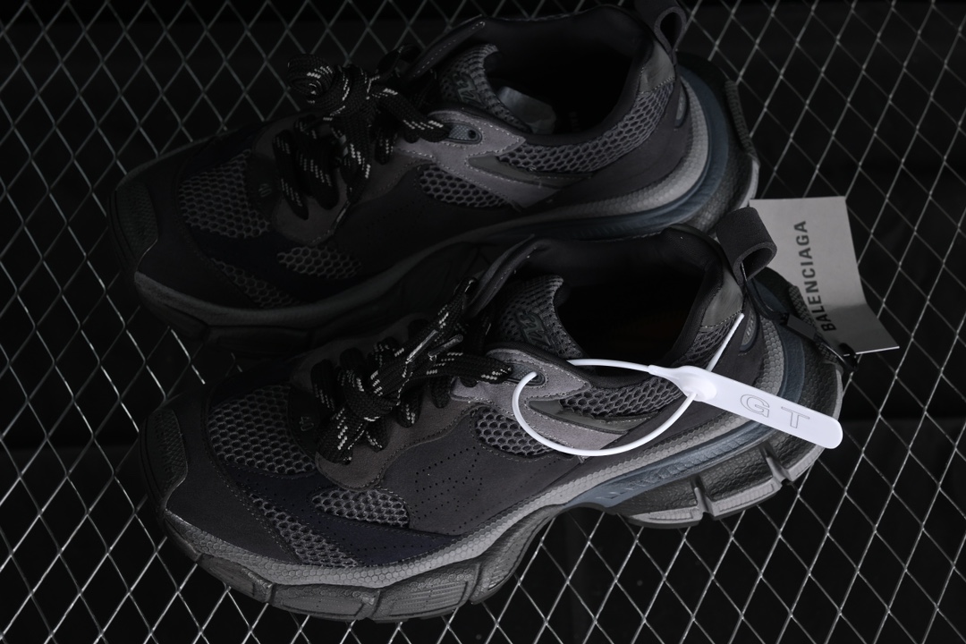 💰360纯原
Balenciaga Phantom Sneaker 官方同步 巴黎世家 十代潮流跑鞋 W3XLI1819
尺码：35 36 37 38 39 40 41 42 43 44 45 46 偏大一码 HCD4